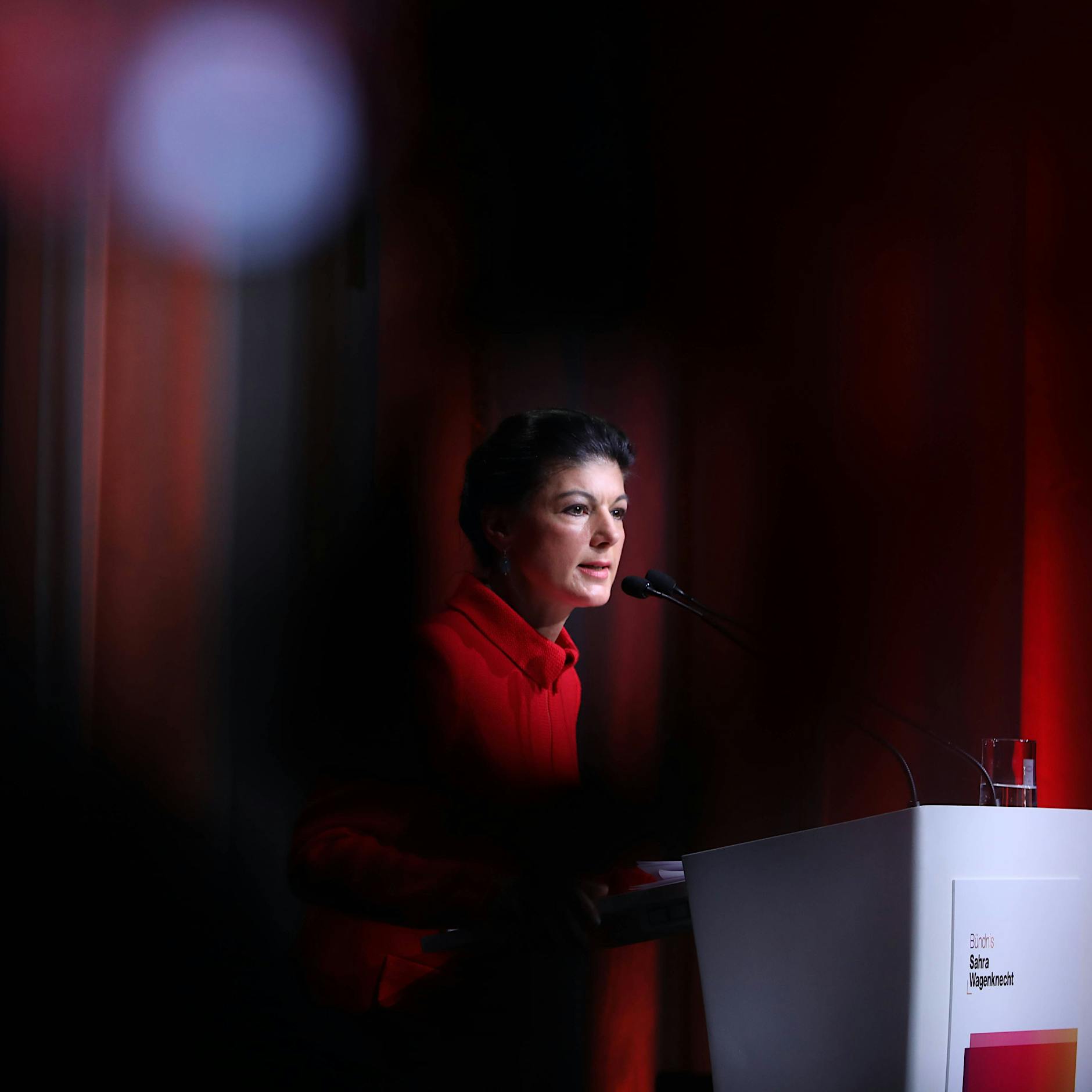 Ukraine-Krieg: Warum Wagenknechts Friedhofsfrieden gefährlich ist