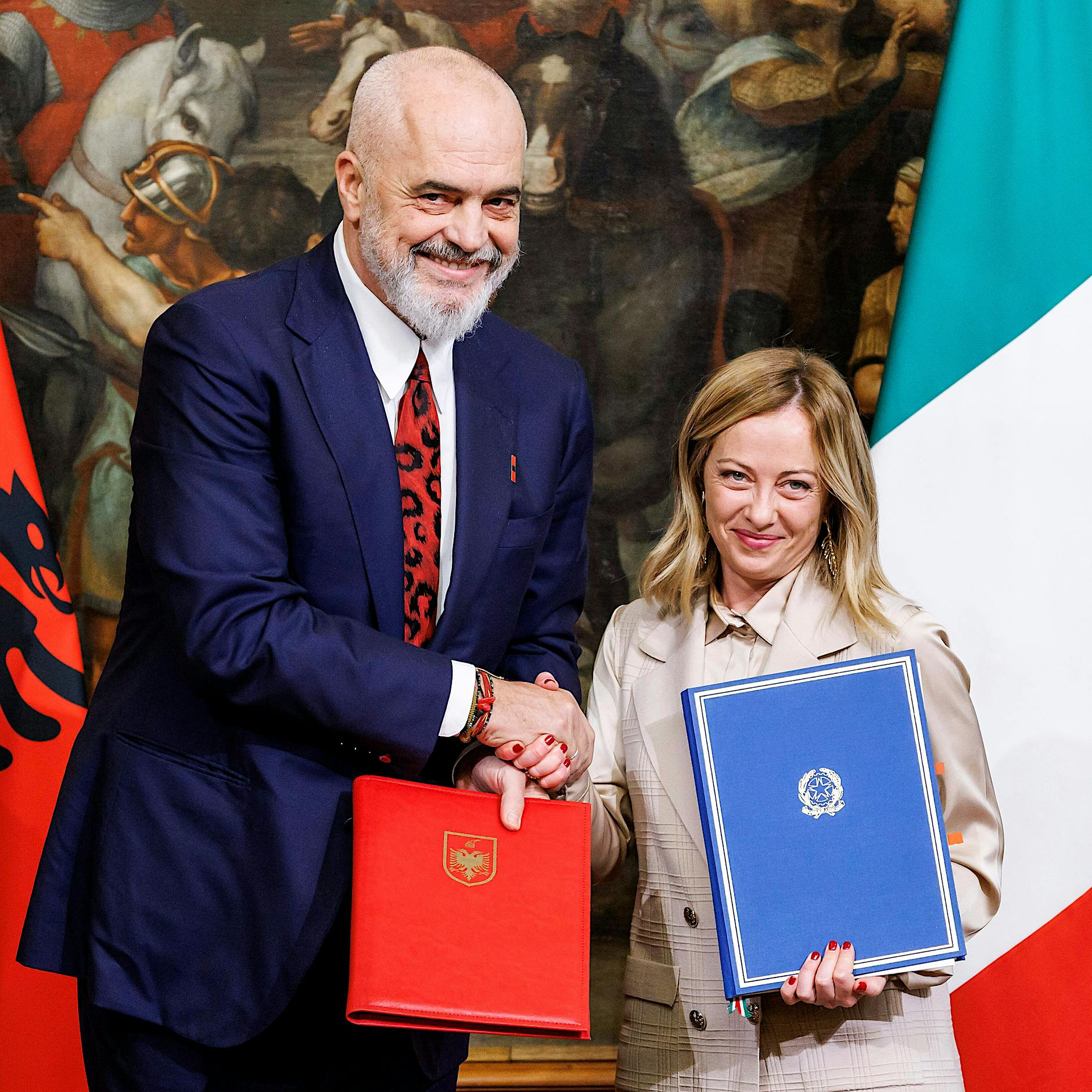 Illegale Einwanderung: Italiens umstrittene Asylzentren in Albanien sind einsatzbereit