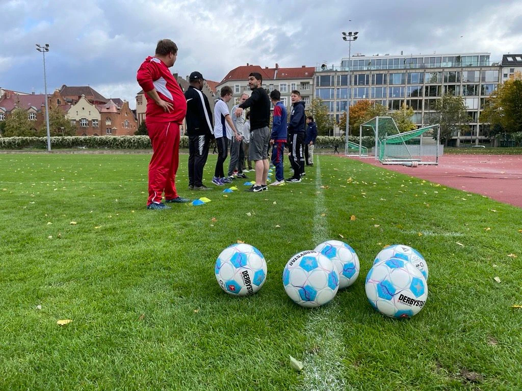 Alles inklusiv: Sportler mit geistiger Behinderung werden zu Trainern