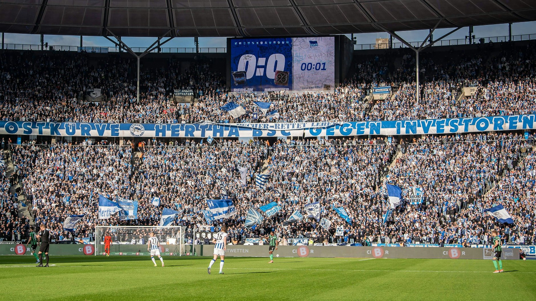 Herthas Fans in der Ostkurve wollten nie einen Investor. Jetzt könnten sie ihren Klub selbst zurückkaufen.