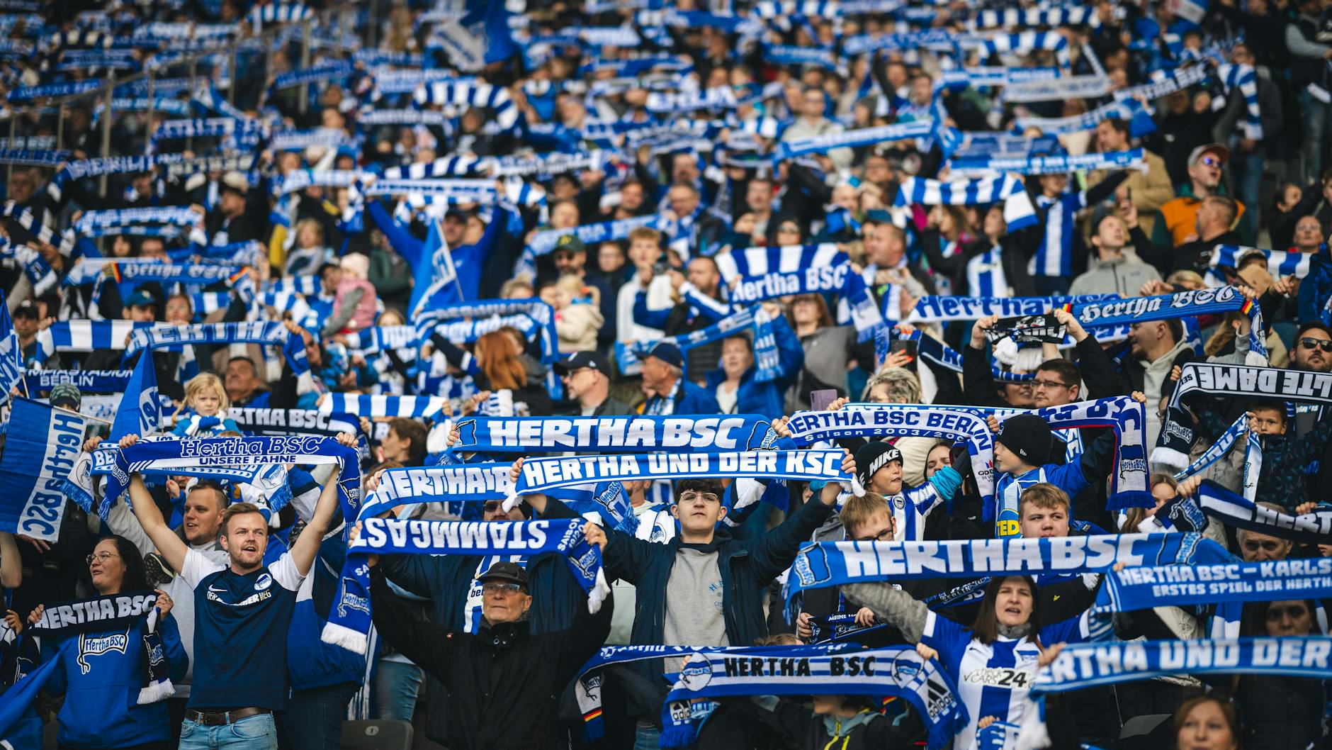 Hertha BSC habe in der Vergangenheit viele Fehler gemacht, urteilt Ex-Herthaner Kevin-Prince Boateng.