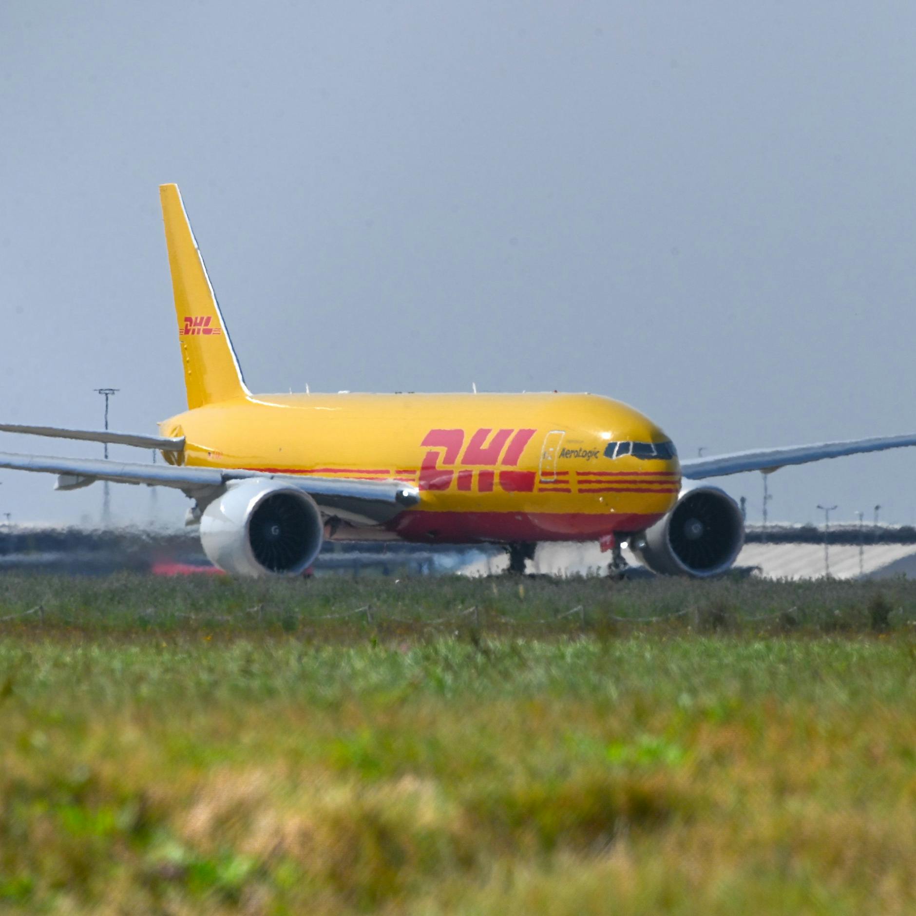 Geheimdienste: Russen hinter DHL-Brand – beinahe Flugzeugabsturz!