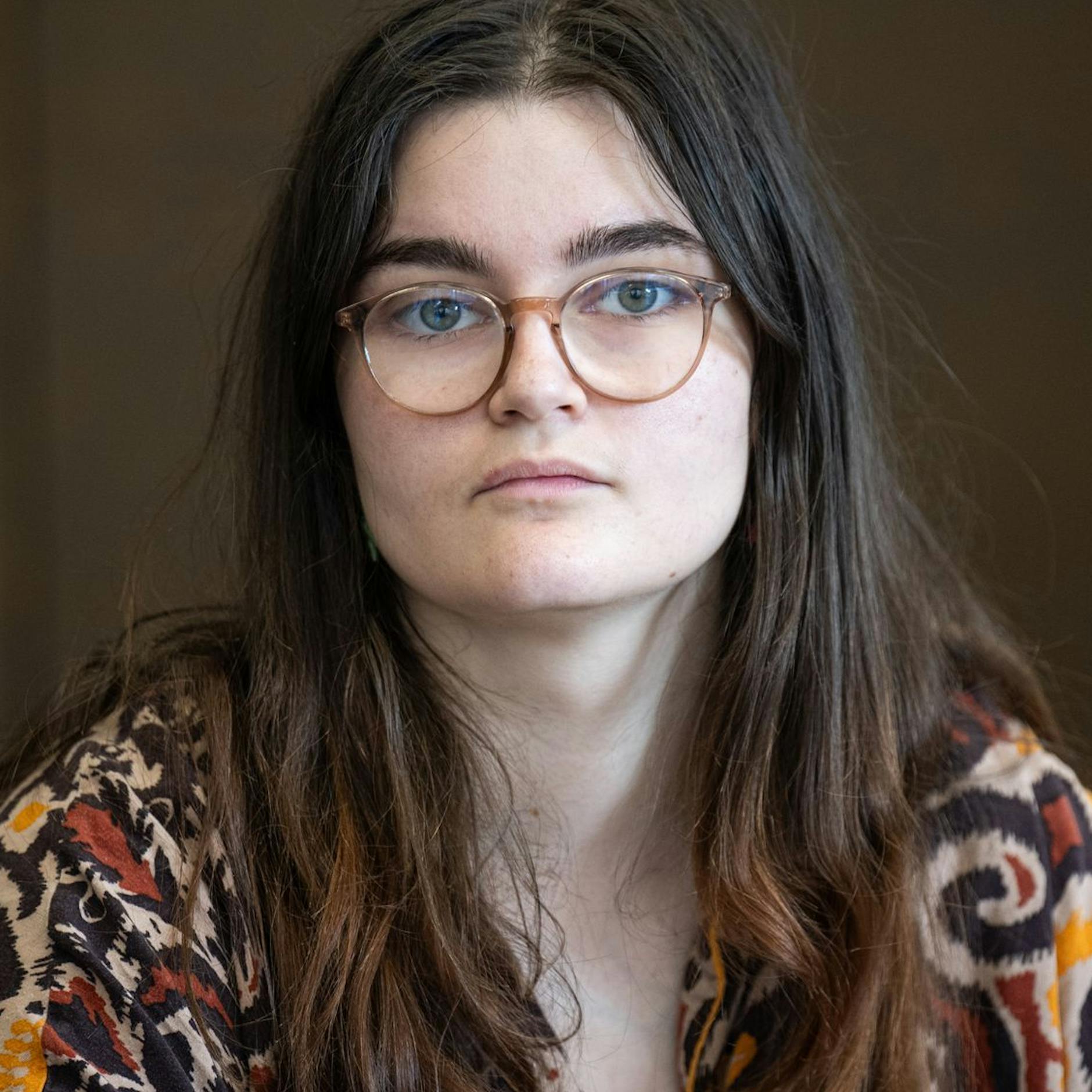 Image - Straßen blockiert, Baum massakriert! Klimakleberin Lilli soll zahlen