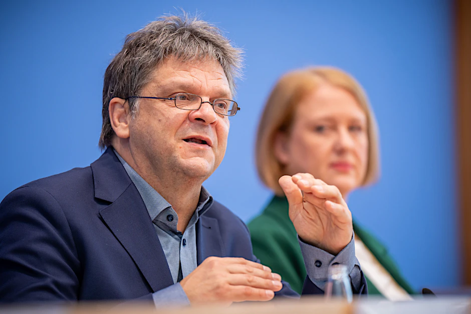 Neue Studie: Worüber sich Jugendliche in Ostdeutschland am meisten sorgen