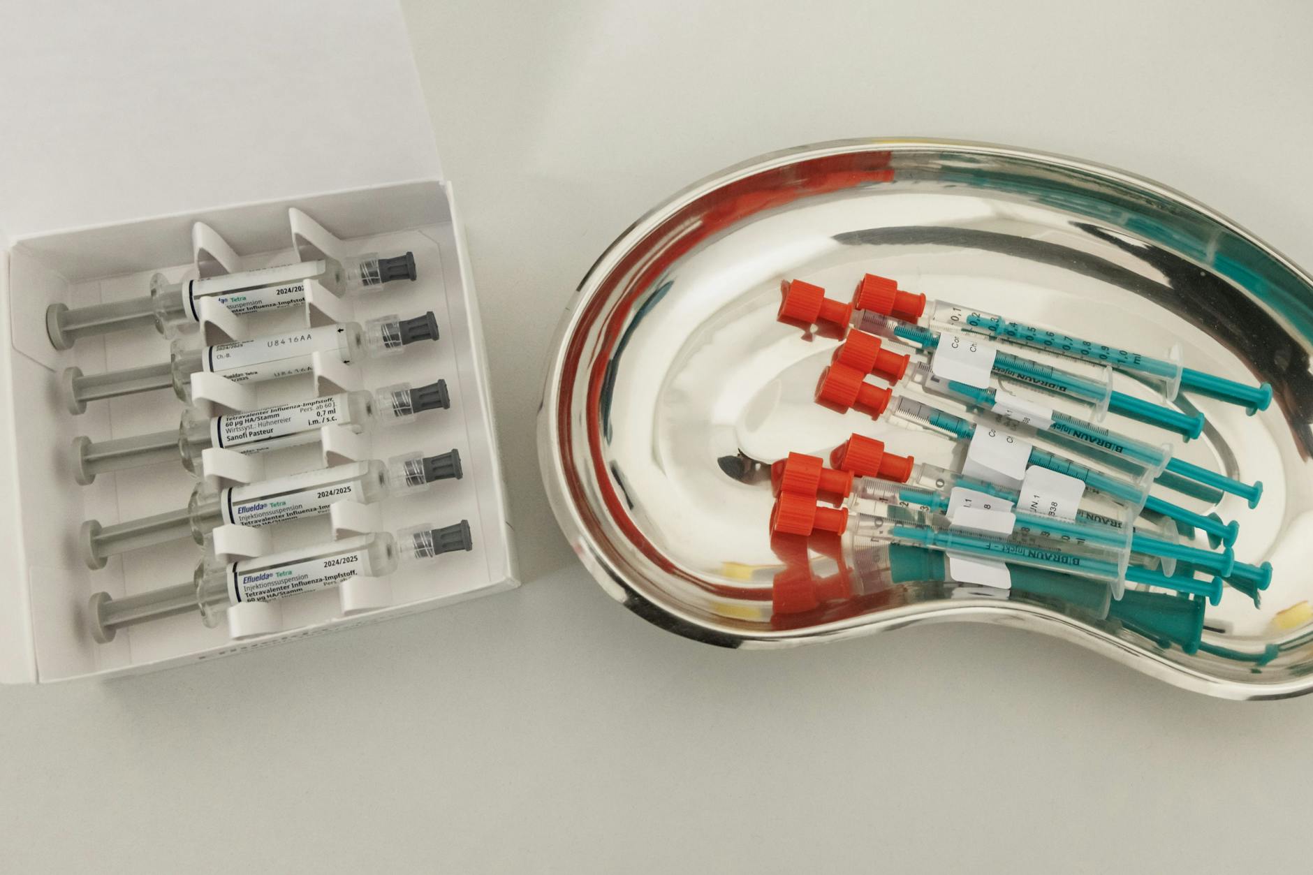 „Lange Nacht des Impfens“ Anfang Oktober in Hamburg: Sowohl Impfstoffe gegen Grippe als auch gegen Corona waren im Angebot. 