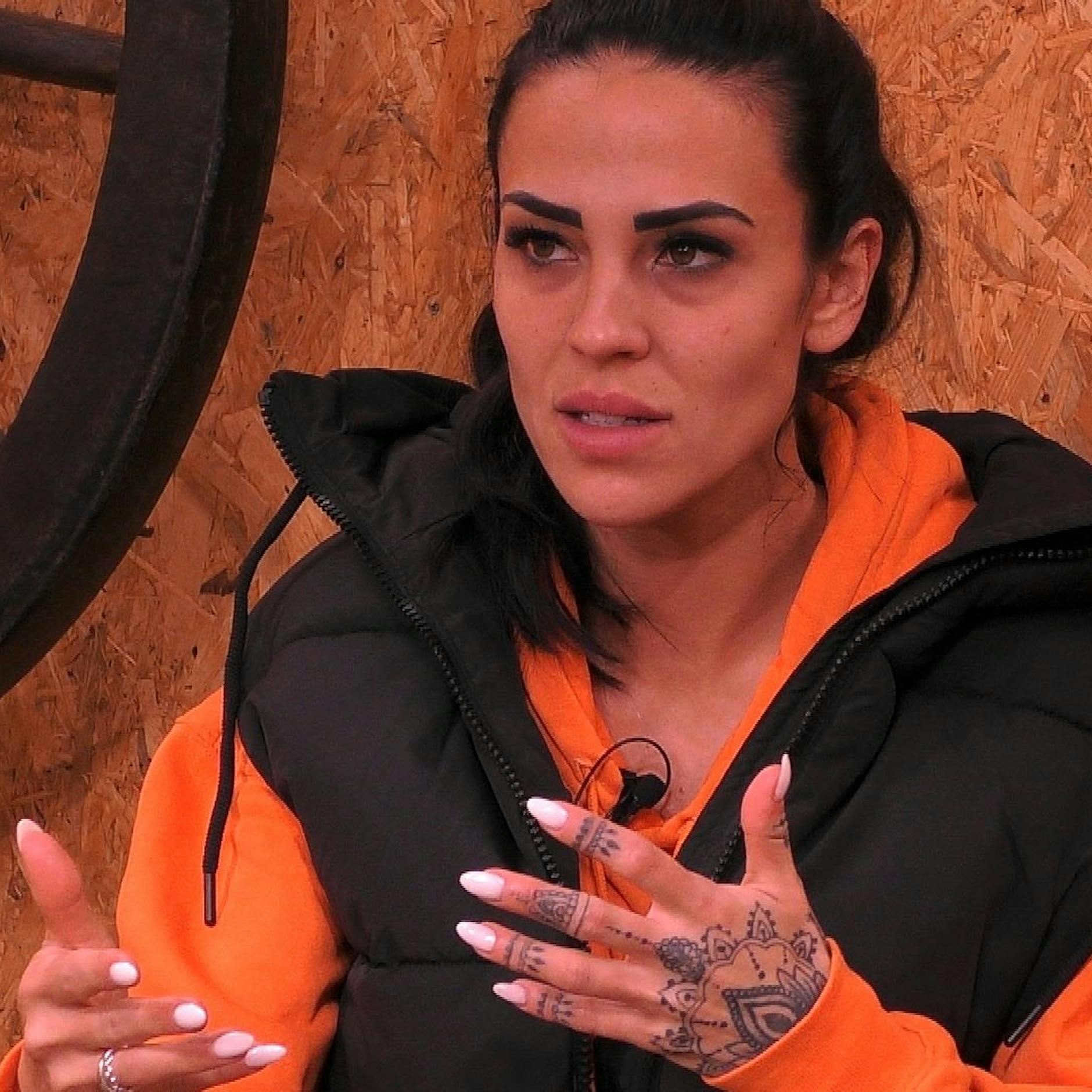 „Promi Big Brother“: Elena will Rache – „Was mir angetan wurde ...“