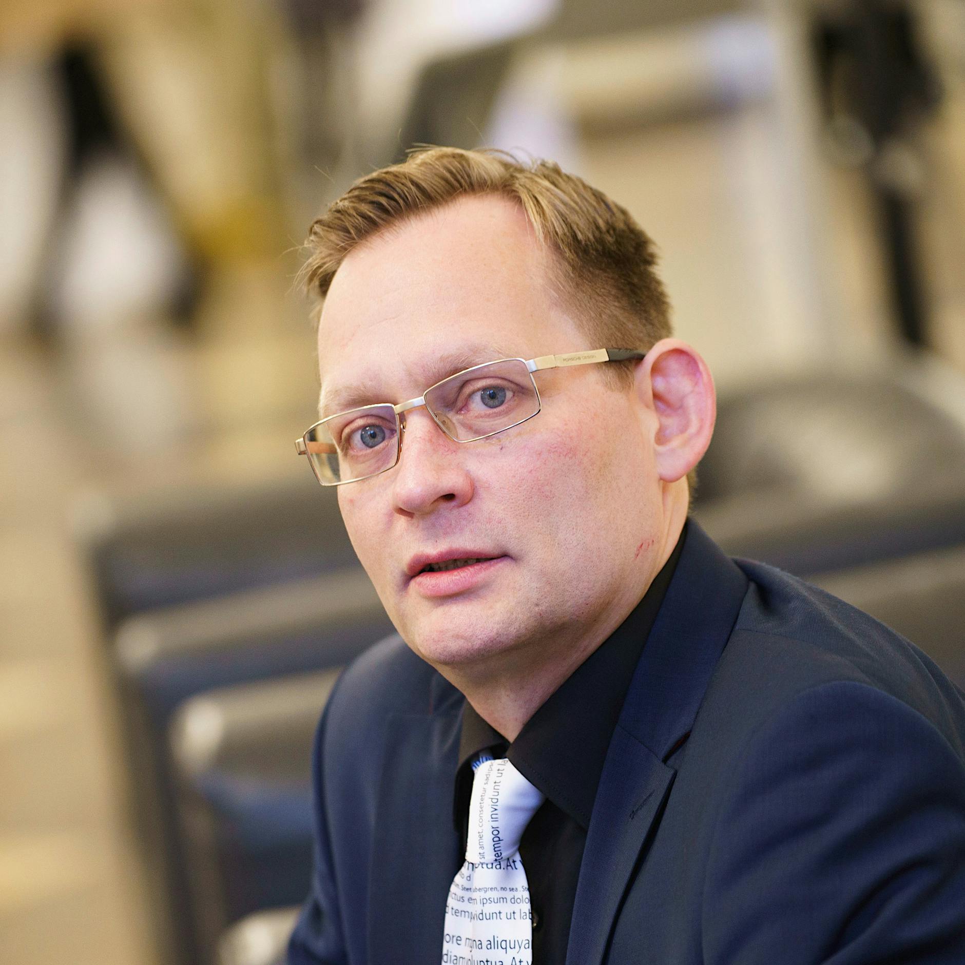 Reaktionen auf Wutausbruch von Clemens Meyer: „Man muss sich nicht immer im Griff haben“