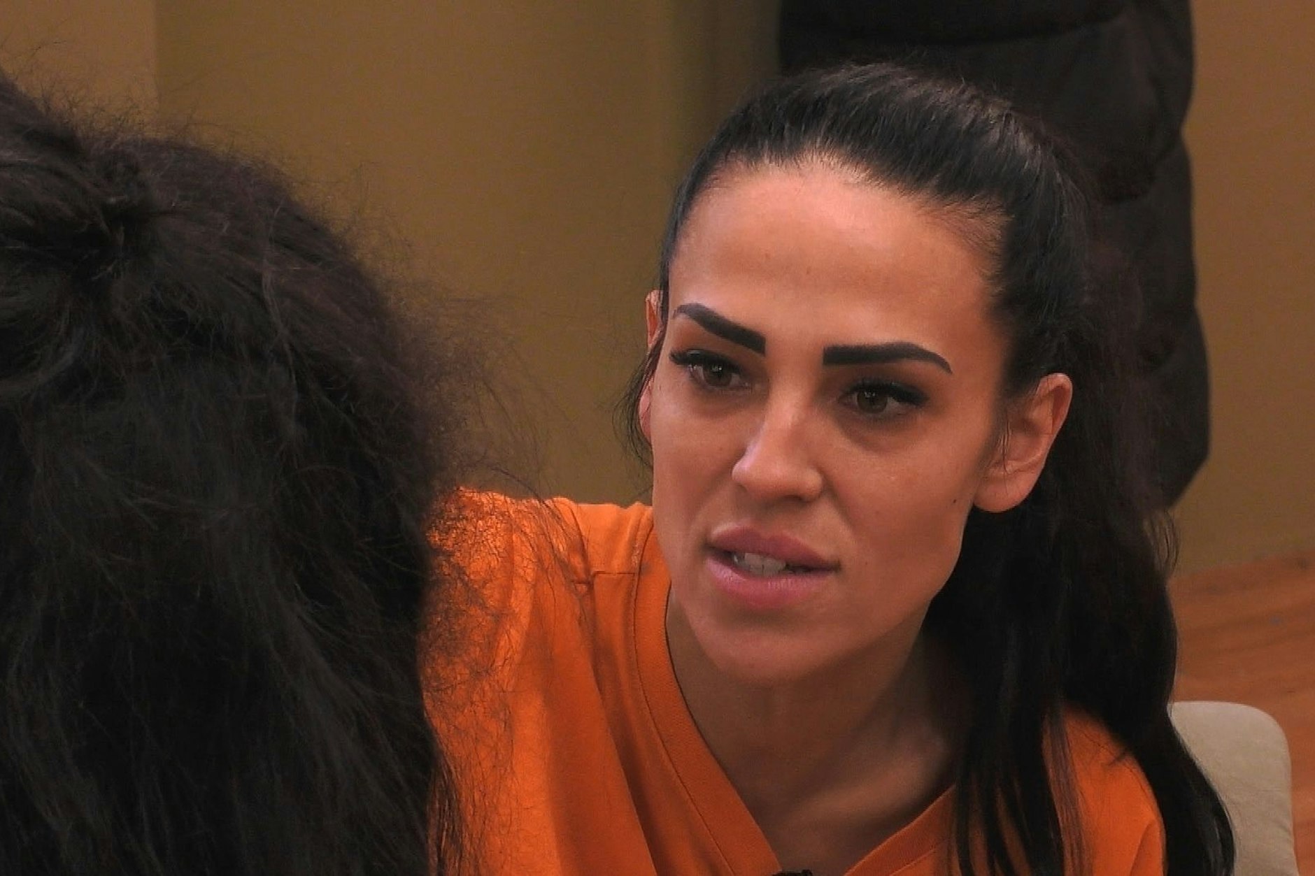 Elena Miras wurde bei Promi Big Brother von Leyla nominiert.