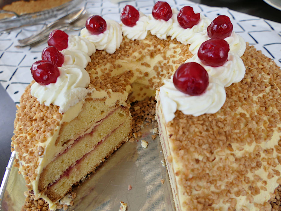 Frankfurter Kranz ist ein echter Kuchen-Klassiker - probieren Sie mal unser Rezept aus Omas Backbuch!