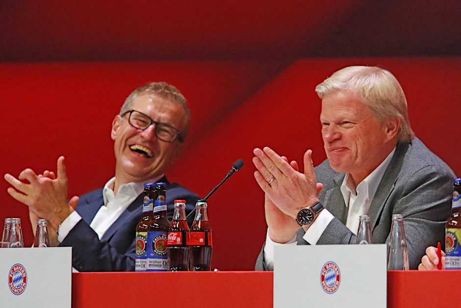 Haben beide wohl bald nichts mehr mit dem FC Bayern zu tun: Jan-Christian Dreesen, Vorstandschef der Münchner, und sein bereits geschasster Vorgänger Oliver Kahn.