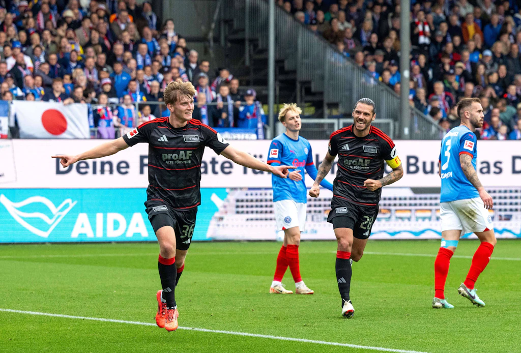 Zafere yönelik bireysel eleştiri – gençler ve yaşlılar Holstein Kiel'e karşı ikna oldu