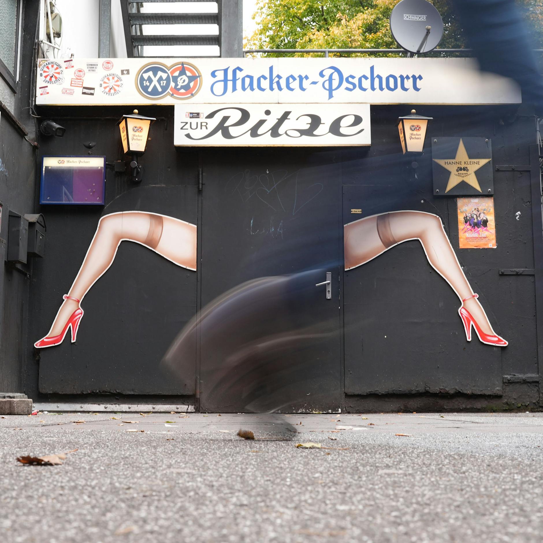 Der Kult-Kiez und seine Kneipe: 50 Jahre „Zur Ritze“ auf St. Pauli