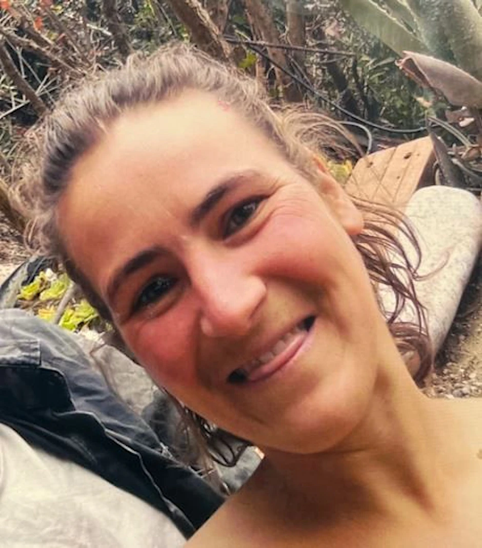 Wo ist Karolin Schönemann? Mit diesem Foto sucht die Polizei nach der Vermissten, sie wurde zuletzt am Samstagabend gesehen.