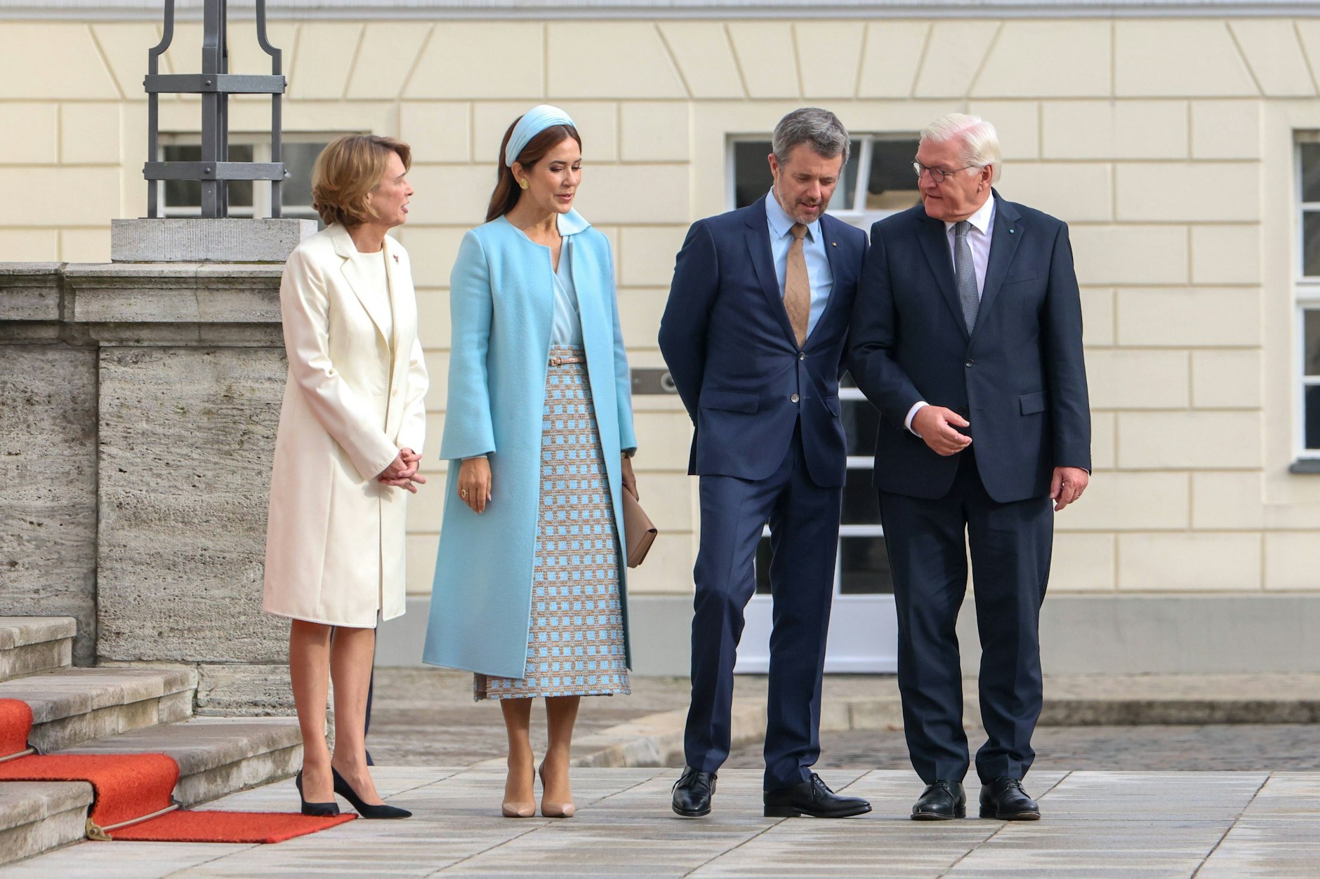 Deutschland trifft Dänemark: Elke Büdenbender, Königin Mary, Frederik X. und Frank-Walter Steinmeier (v.l.).
