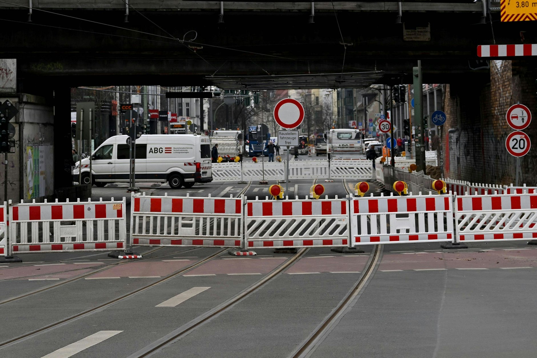 Sperrung am S-Bahnhof Köpenick: Ab Mittwoch ist die Bahnhofsstraße komplett dicht.