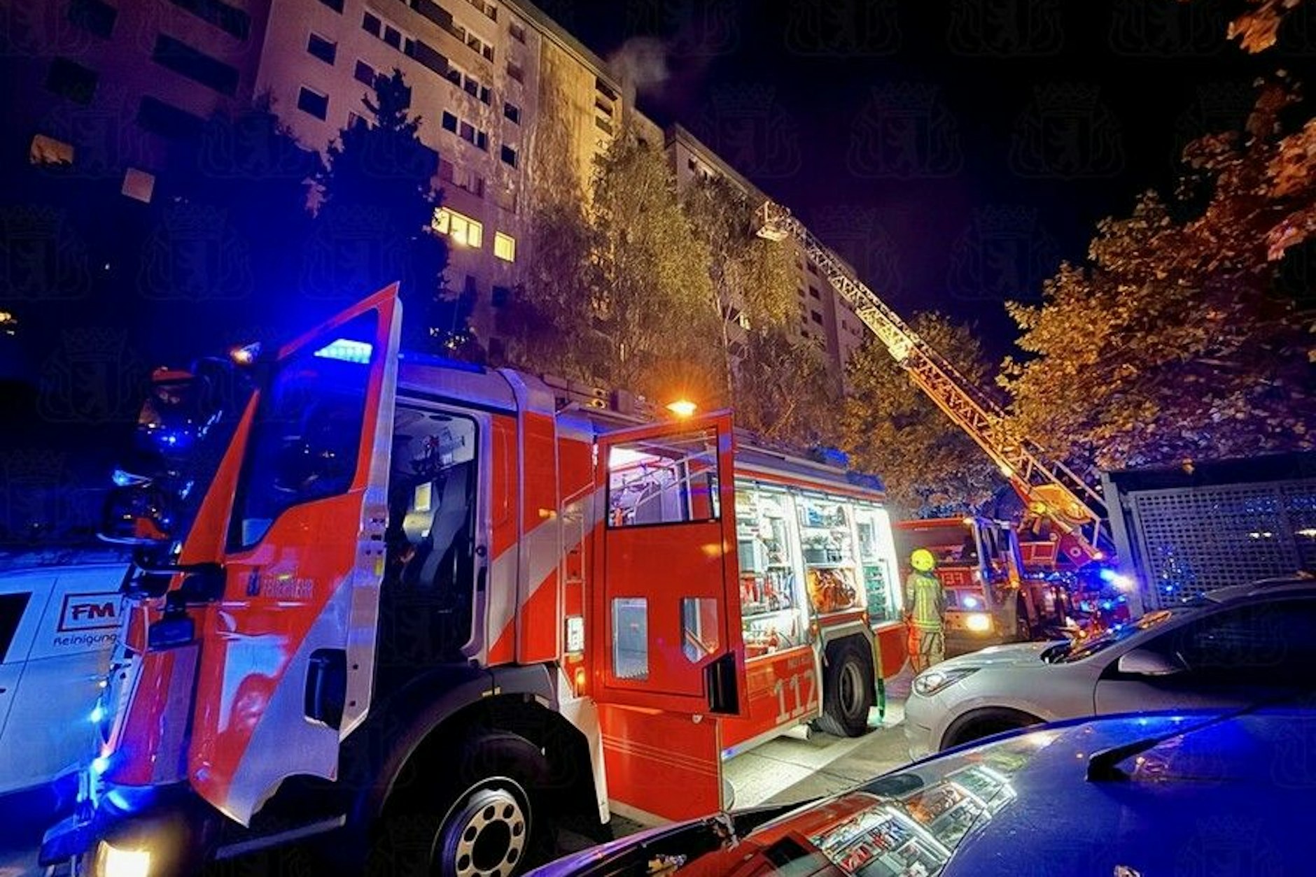 Während des Feuerwehreinsatzes in Marzahn