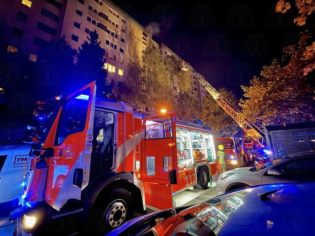 Hochhaus in Flammen: Feuerdrama in Marzahn