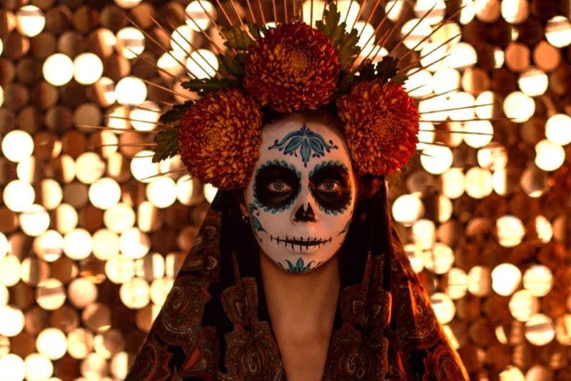 Ein Hauch von Mexiko im Herzen Berlins – Feiern Sie den Dia de los Muertos im JW Marriott!