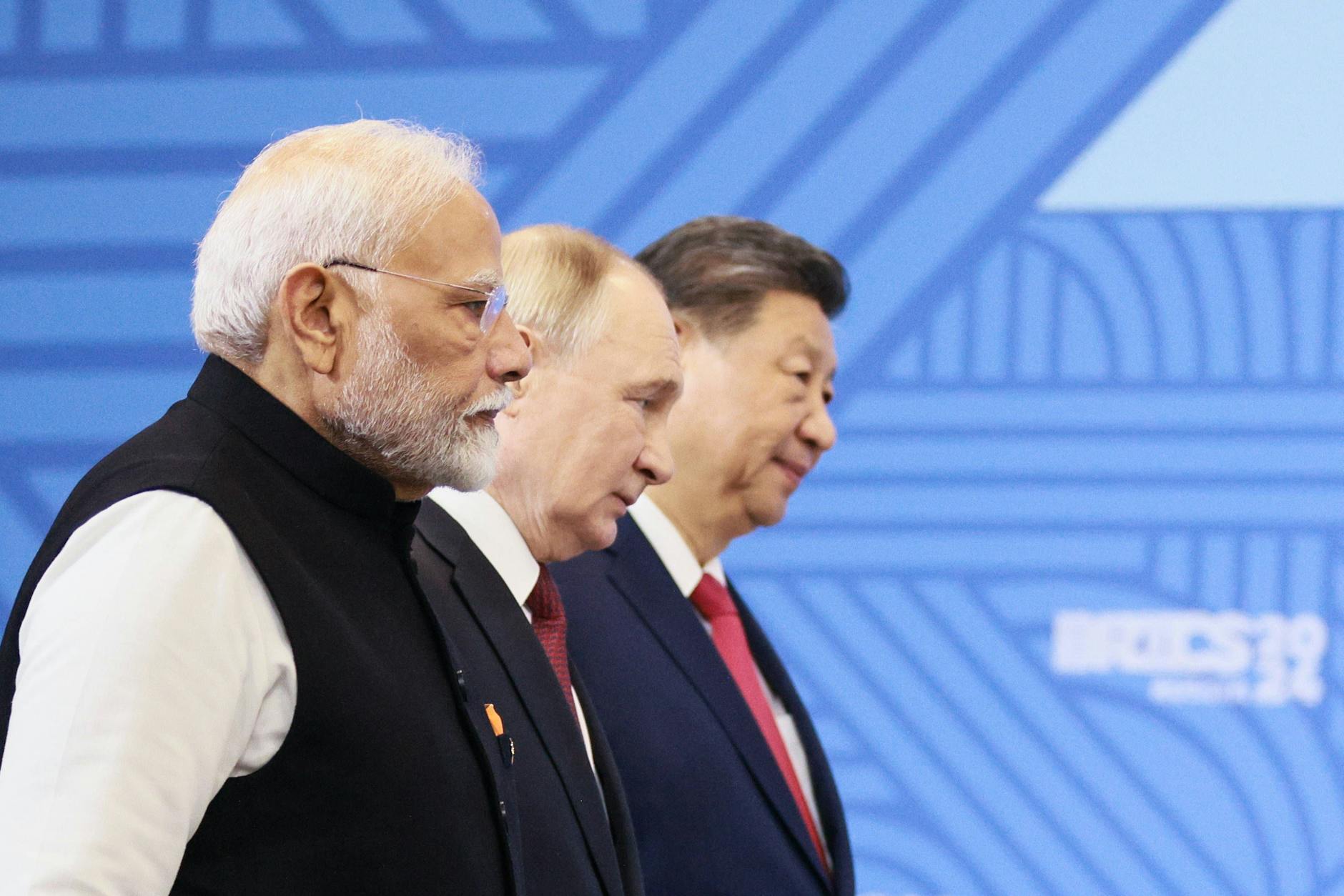 Indiens Premierminister Nerendra Modi, Russlands Präsident Wladimir Putin und Chinas Staatschef Xi Jinping auf dem Brics-Gipfel in Kasan.