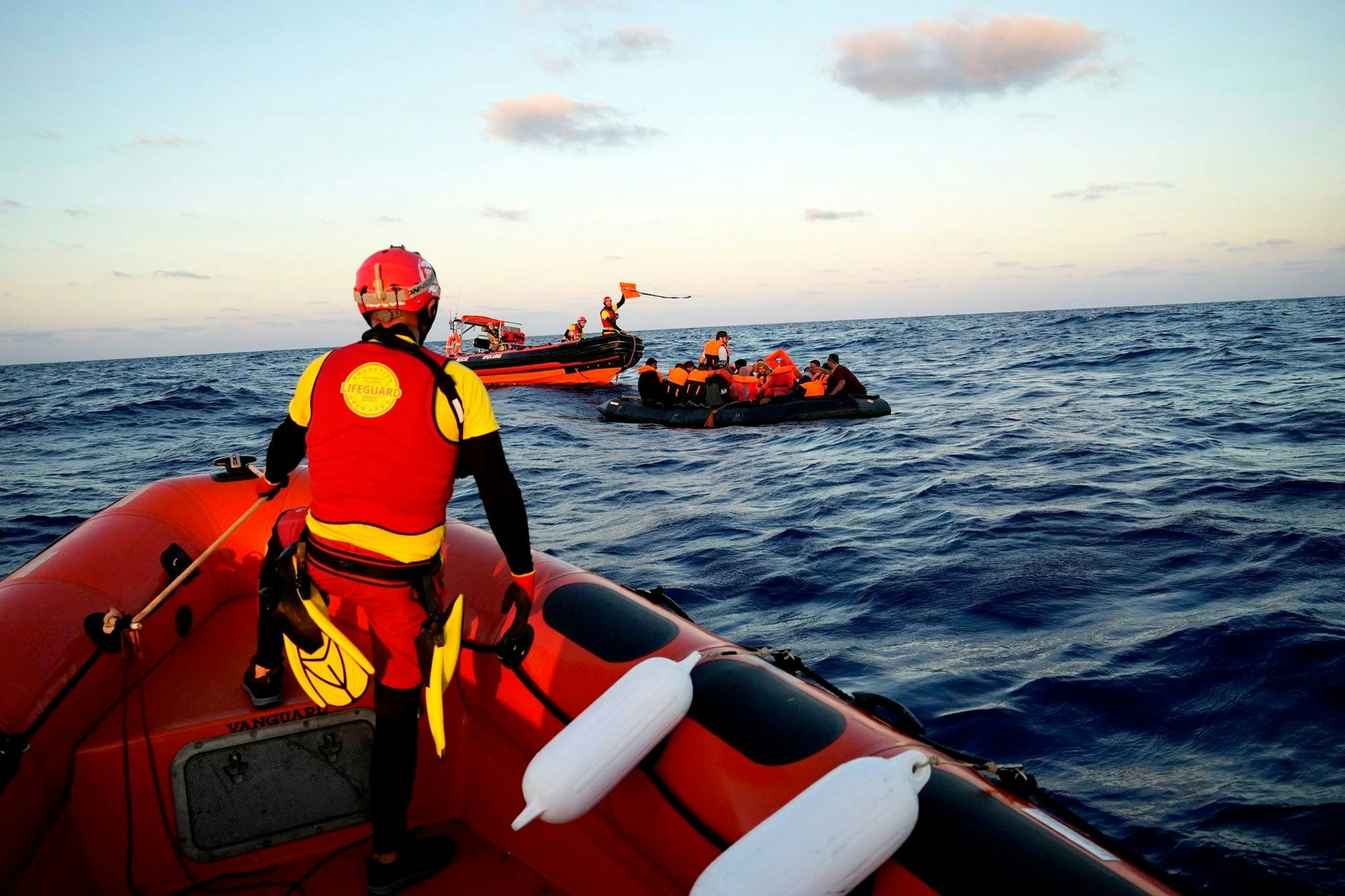 Die Finanzierung von Seenotrettern steht in der Kritik.