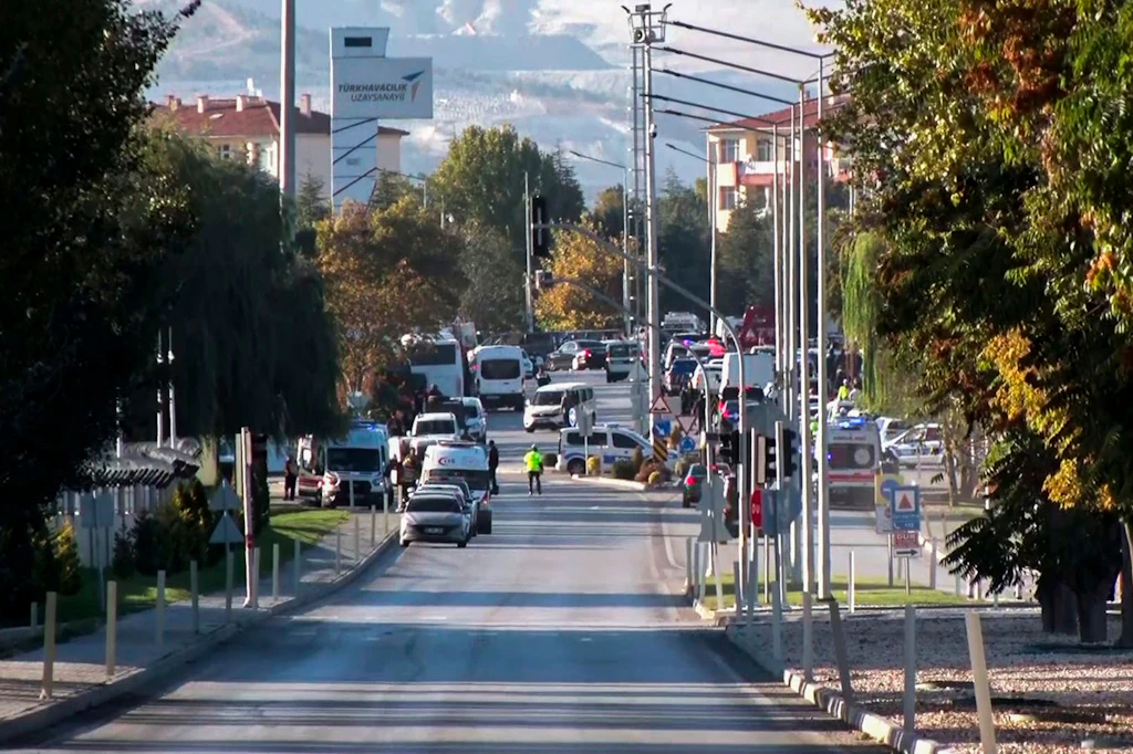 Terroranschlag auf Rüstungsfirma in Ankara – Tote und Verletzte