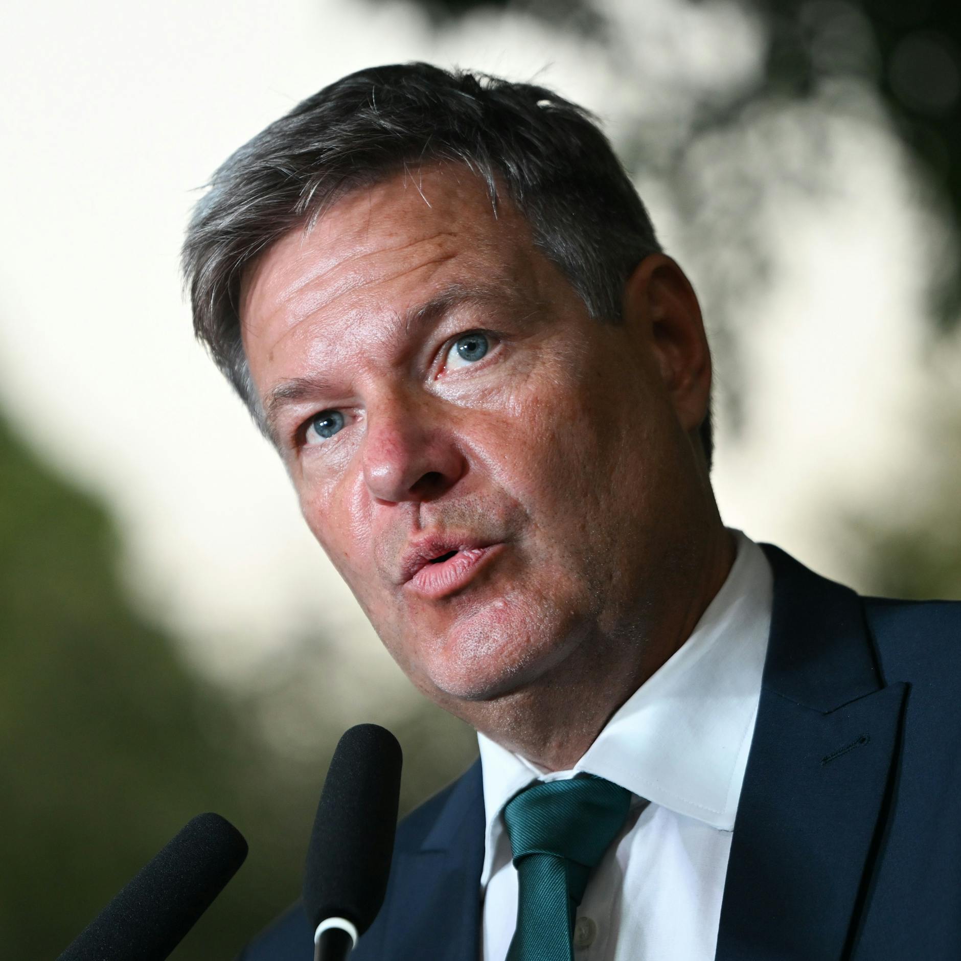 Image - Habeck unter Beschuss für Deutschlandfonds: Warum er dieses Mal recht hat!