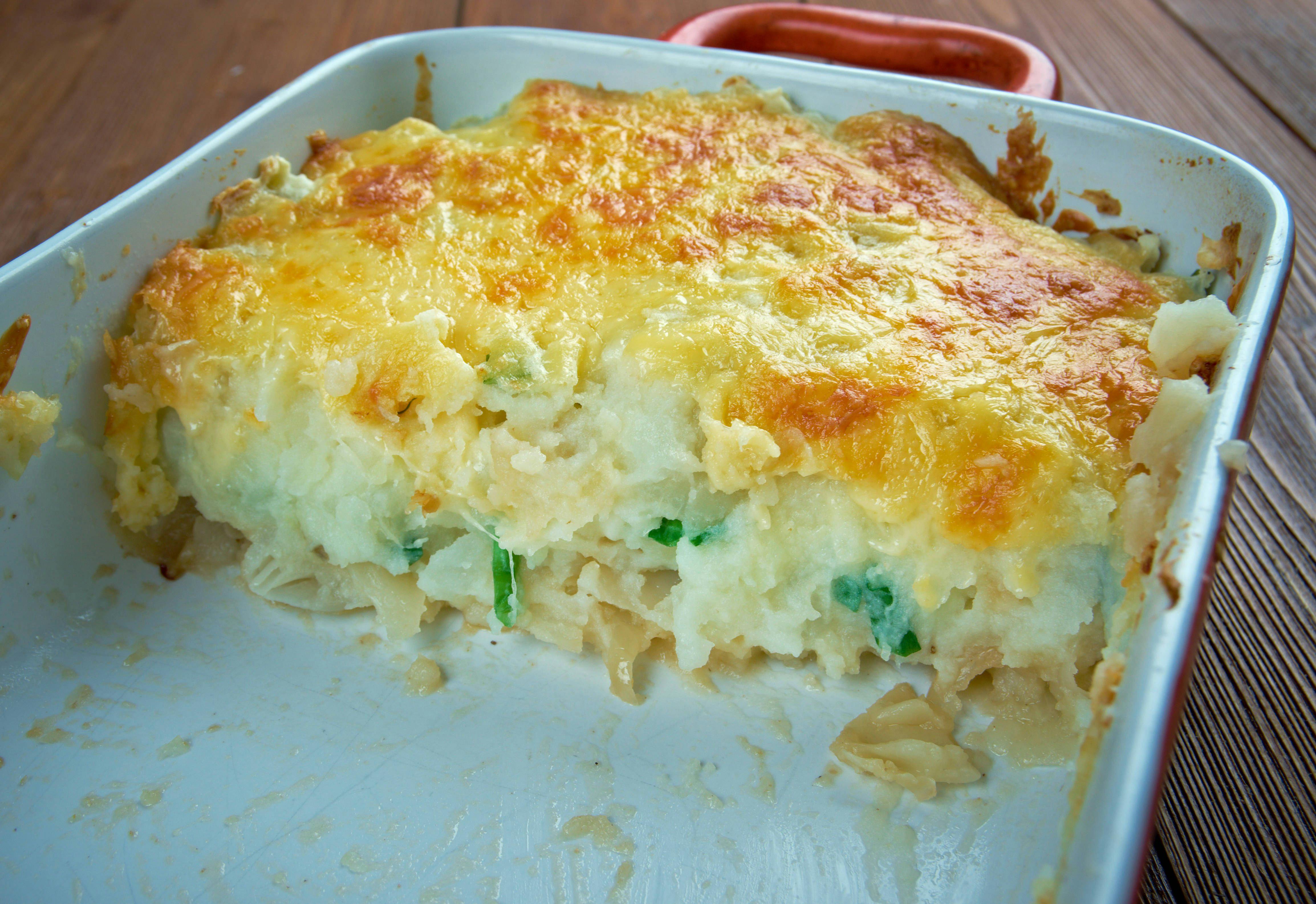 Deftig und lecker: Rezept für Kartoffel-Kohl-Auflauf mit Cheddar