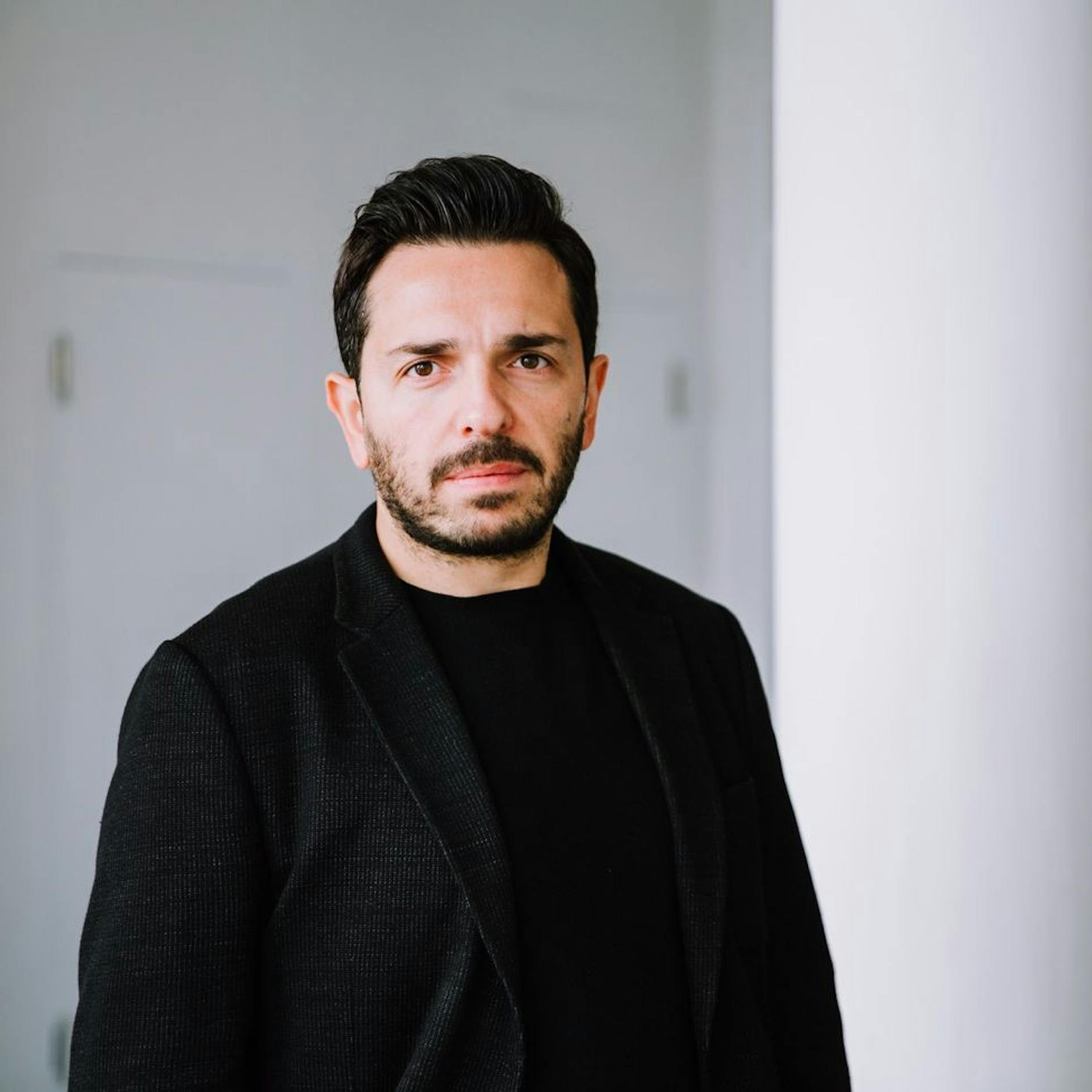 Image - Derviş Hızarcı: „Auch ich habe an antisemitische Verschwörungstheorien geglaubt“