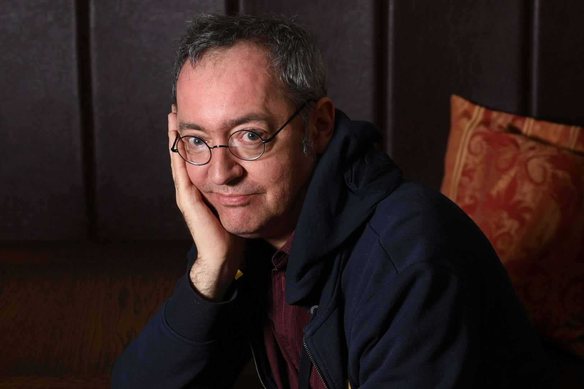 Rainald Grebe wurde mit seinem Song Brandenburg zum Star. Nun müssen alle Termine seiner Tour abgesagt werden.