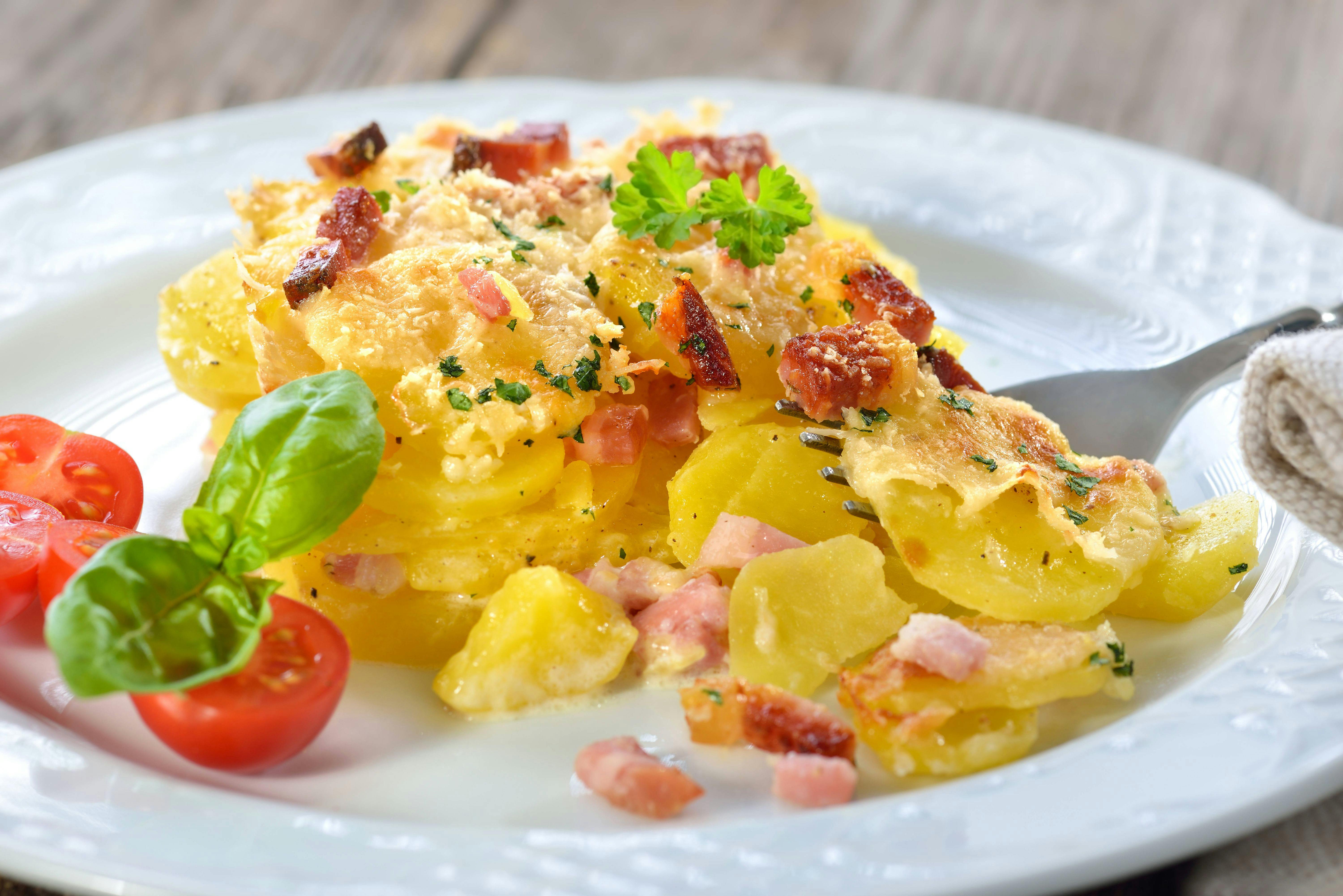 Kennen Sie Béchamelkartoffeln? Das Rezept für die cremige Sünde!