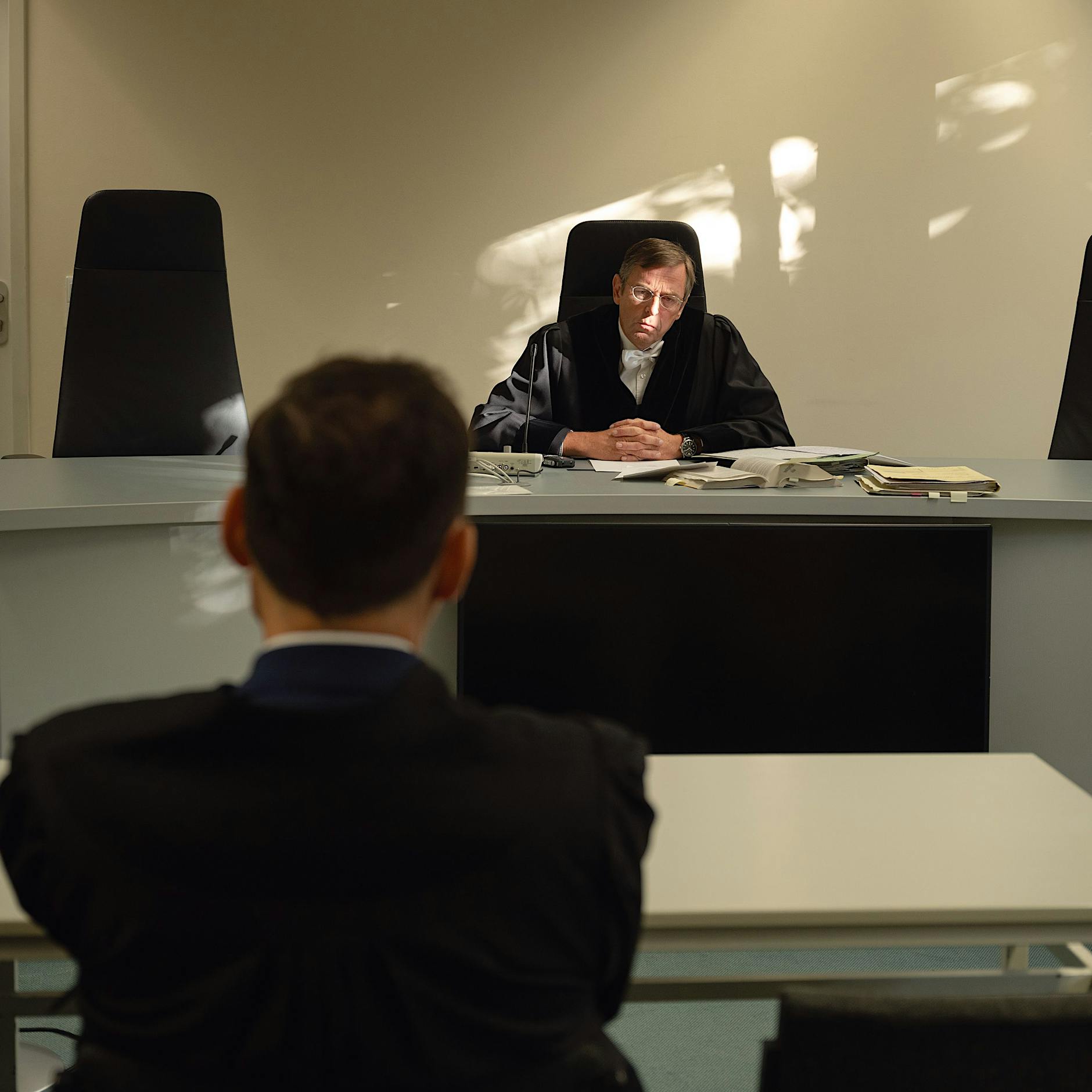 Das Ausländer-Gericht: Wie das Berliner Verwaltungsgericht von Asylverfahren überschwemmt wird