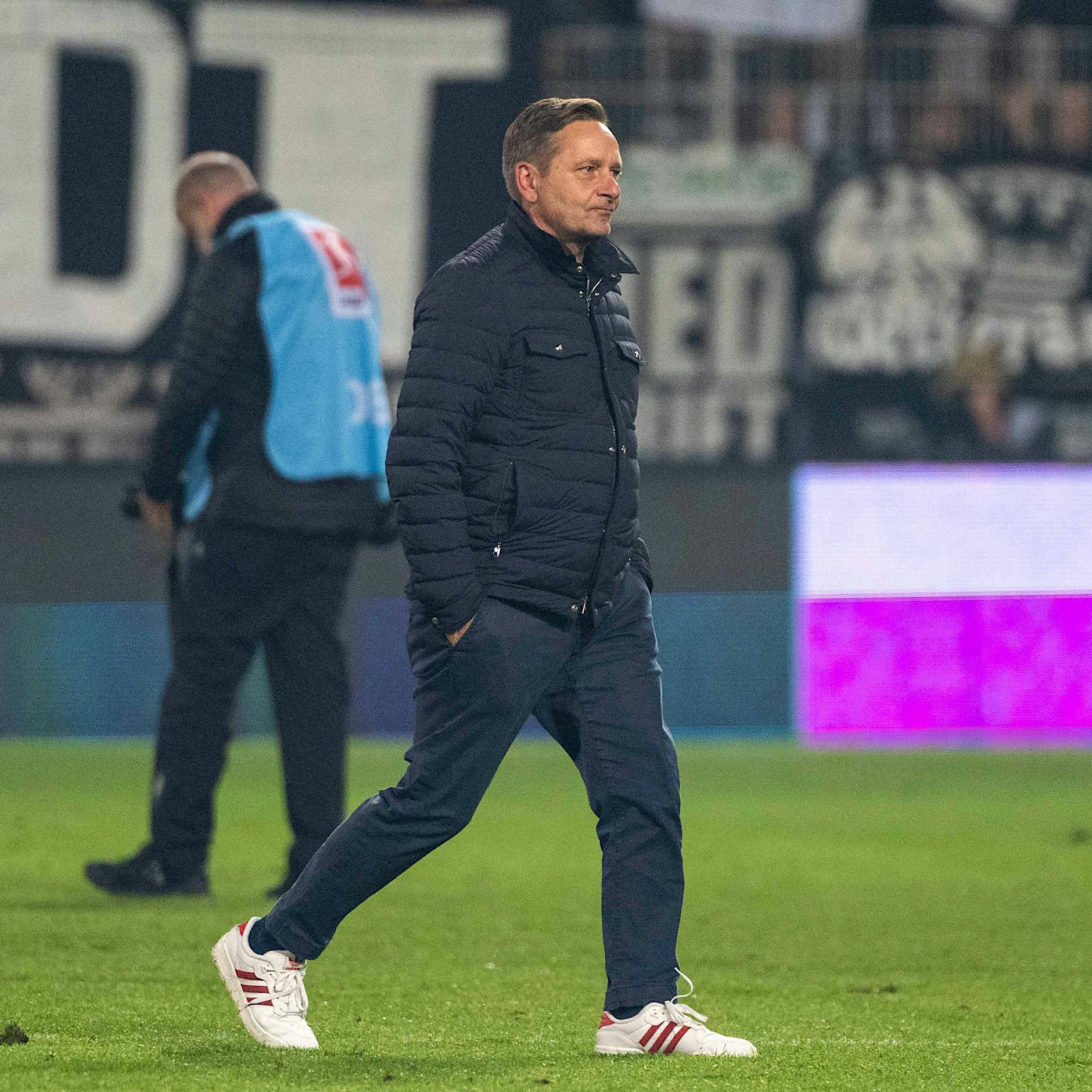 „Lächerlich und peinlich“: Union-Manager Heldt wütet gegen die Schiedsrichter