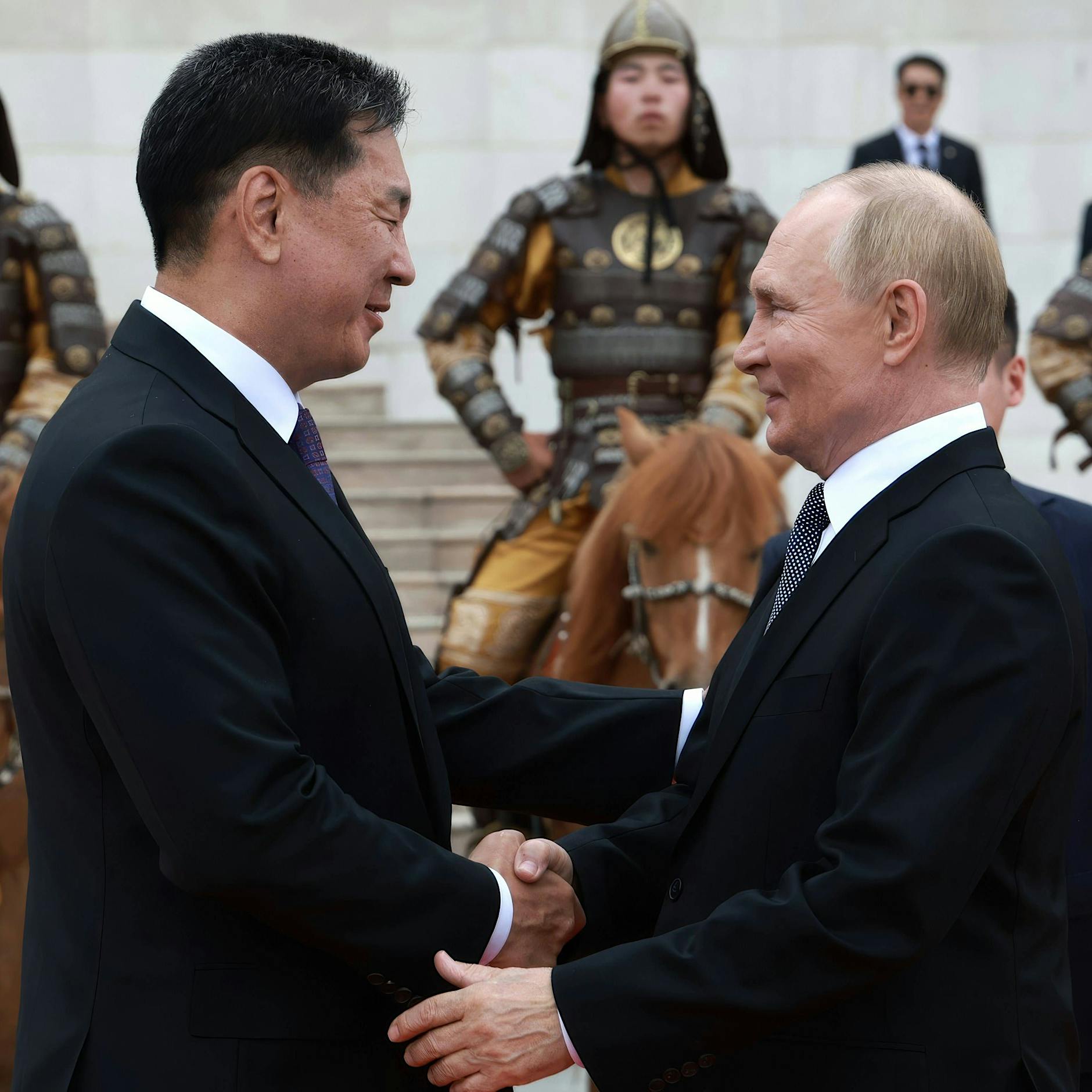 Mongolei: Ein aufregendes Reiseziel – auch für Putin, Macron & Co.