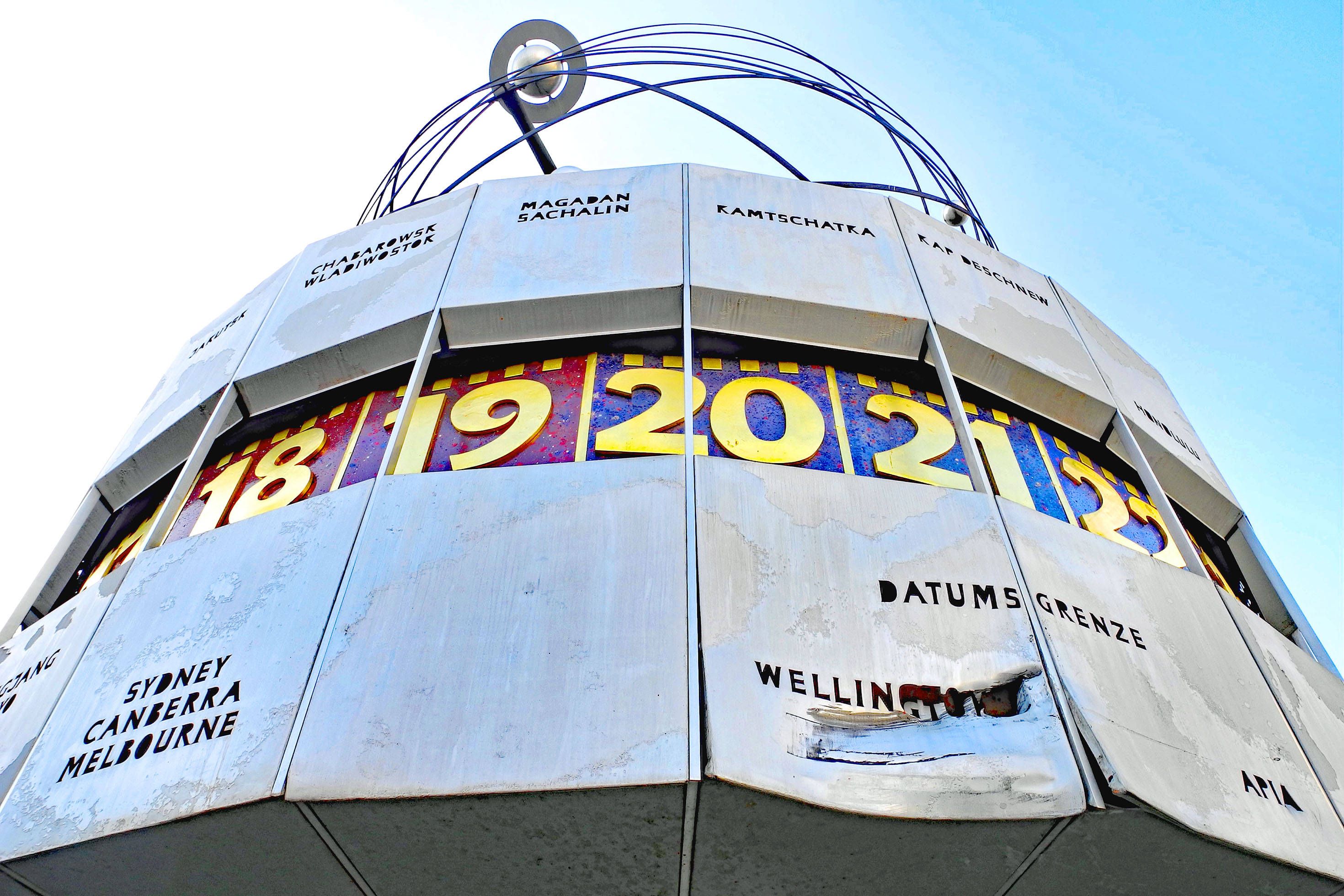 DDR-Weltzeituhr am Alex: Reparatur kostet 23.000 Euro – und wer zahlt?