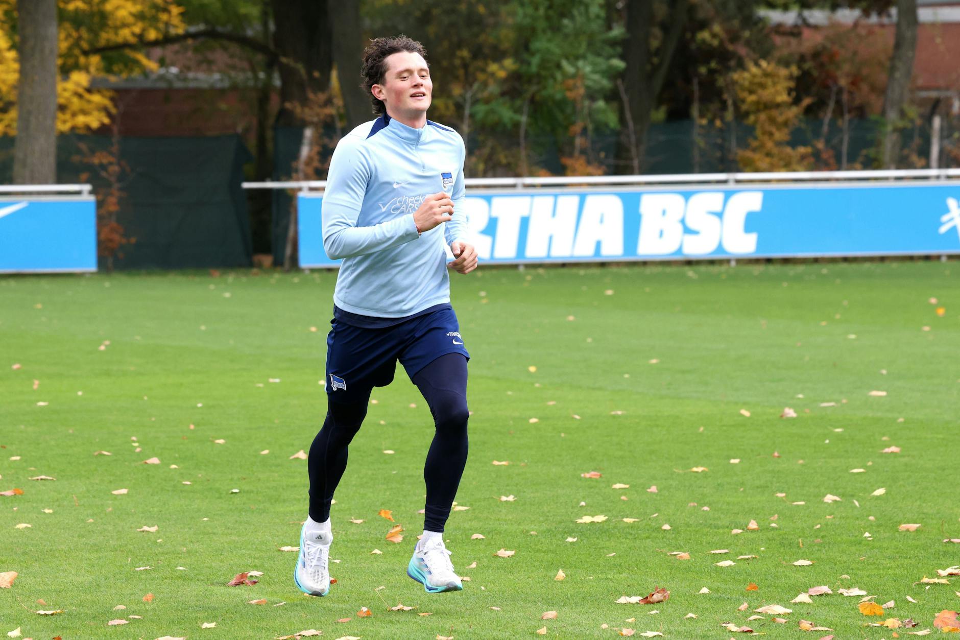 Kann es kaum erwarten, muss sich aber noch gedulden: Fabian Reese ist nach seiner Verletzung wohl erst Ende November wieder fit genug. 