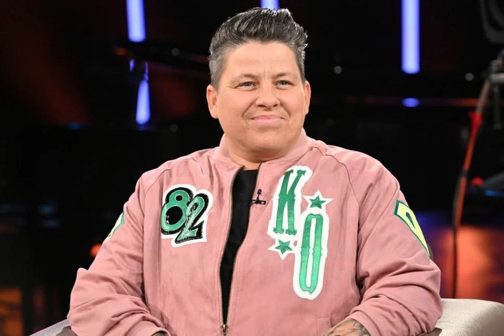 In der „NDR Talk Show“ beichtete Kerstin Ott (42) auch Ihre Alkoholsünden.