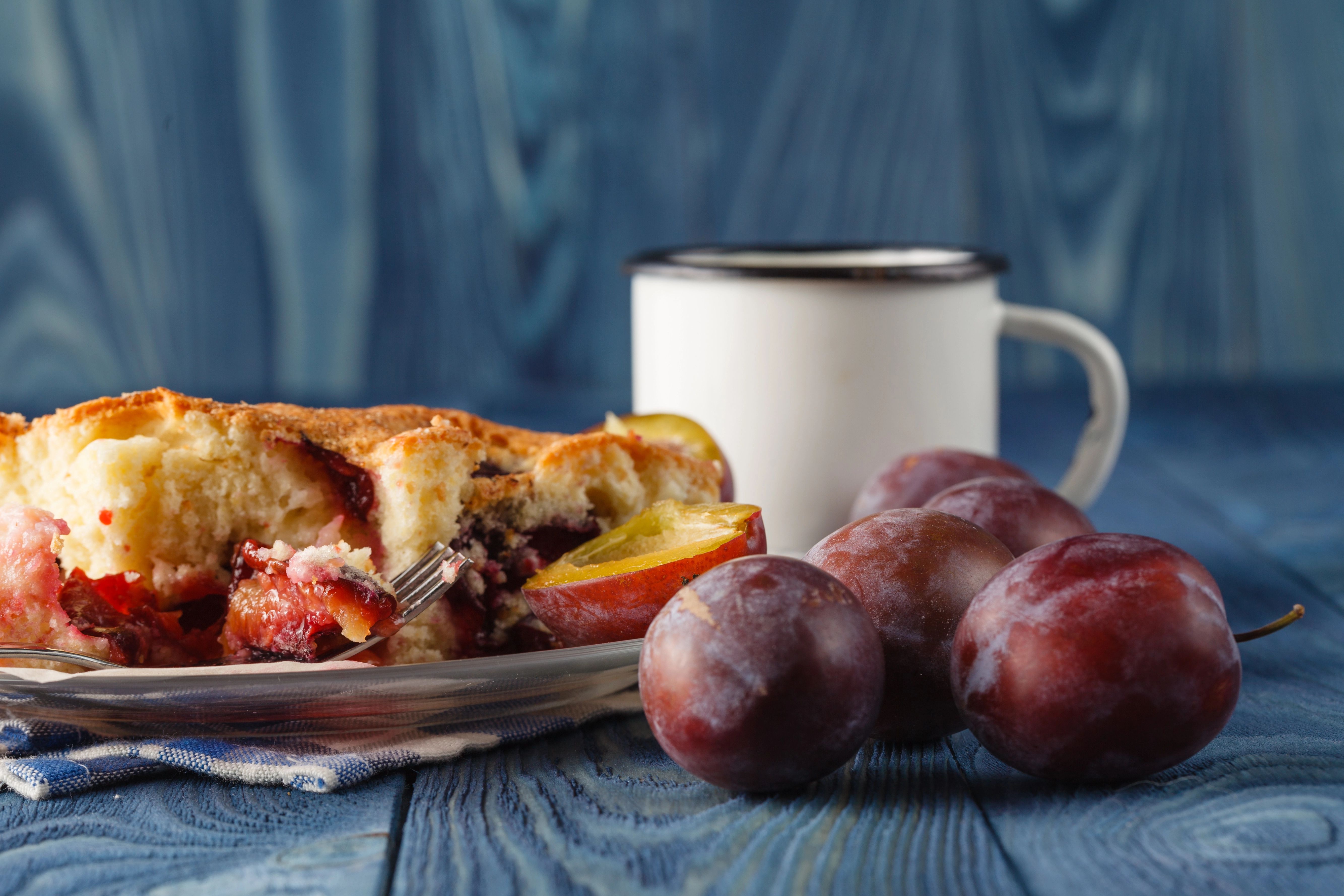 Rezept für Pflaumenkuchen mit Grieß – so fluffig, so saftig, so lecker!