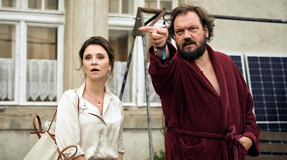 „Micha denkt groß“ mit Natalia Rudziewicz (l.) und Charly Hübner