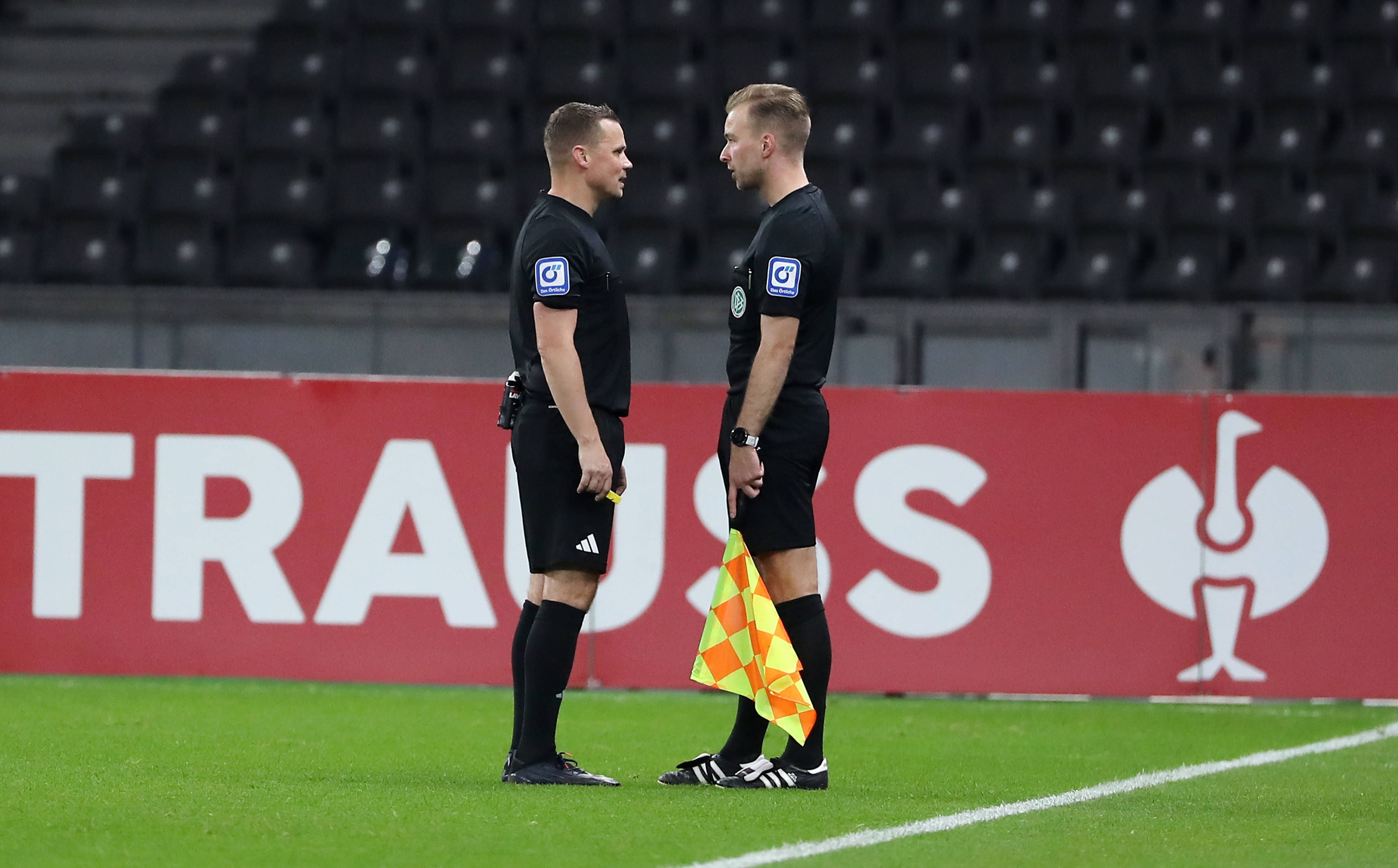 Hertha BSC im Pokal-Glück, aber so verheizt der DFB seine Schiedsrichter