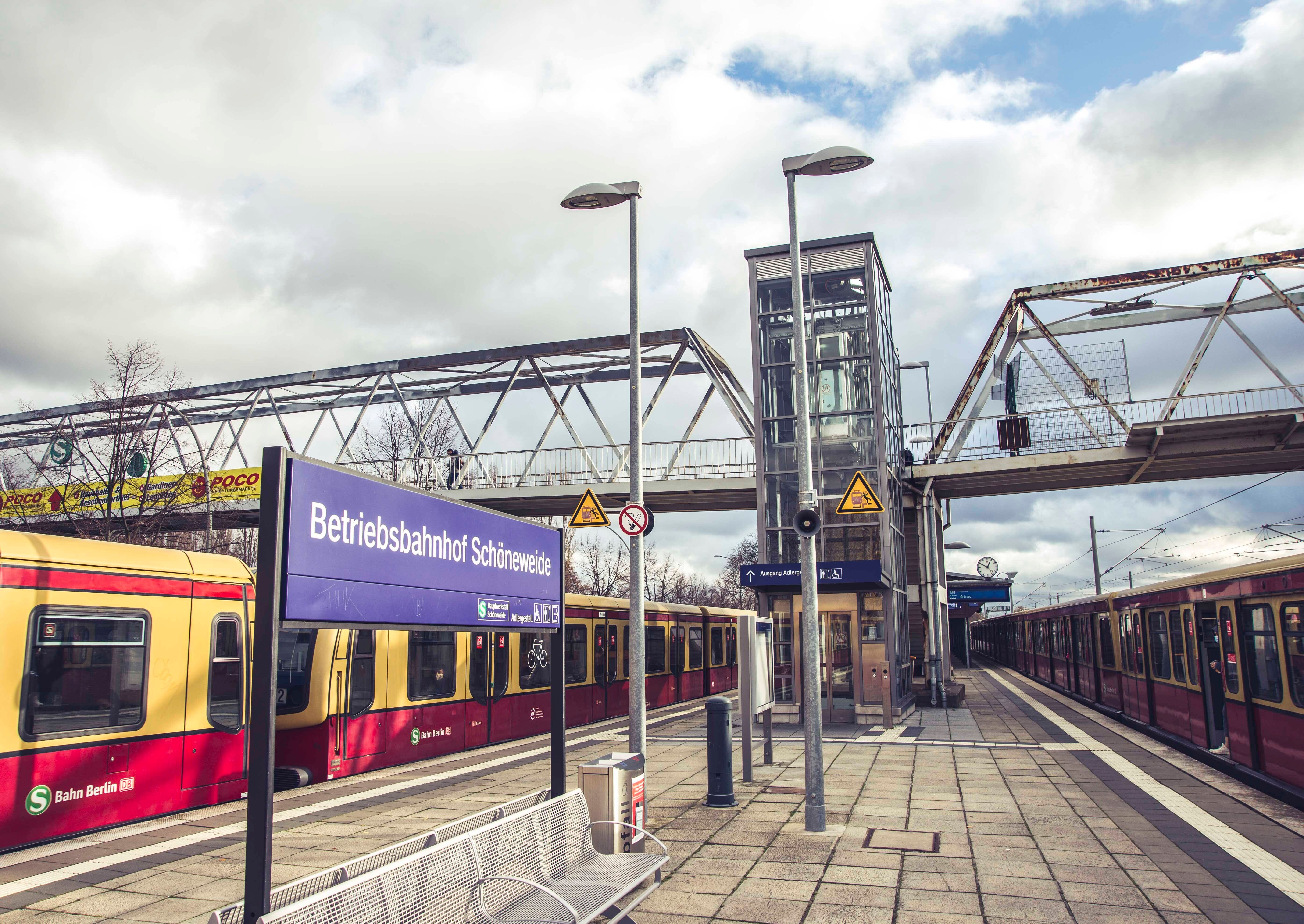 Bahnhof Johannisthal: Bahn braucht sechs Jahre für Fahrstuhl-Bau!