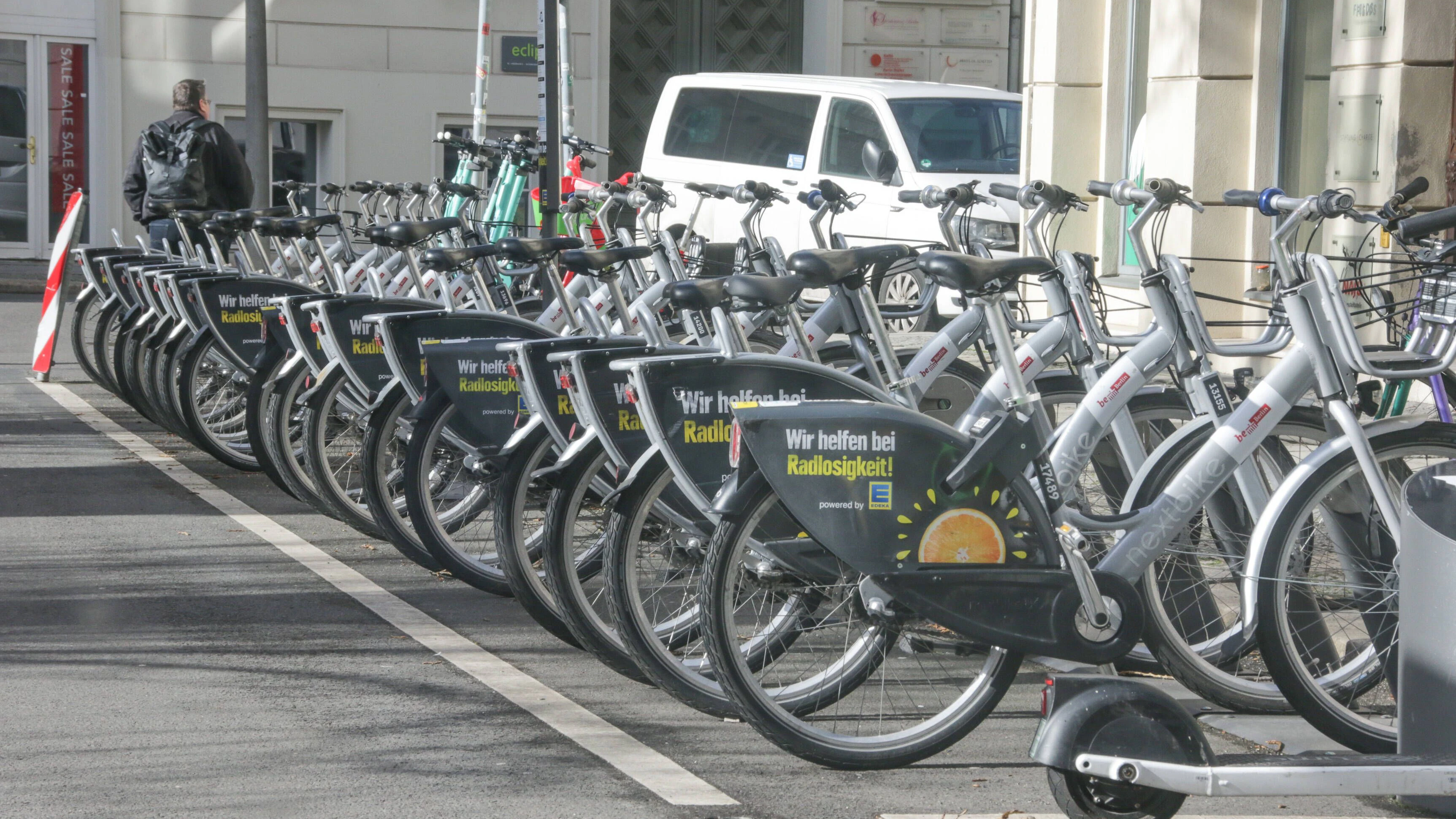 Gebühren für Leihräder könnten in Berlin steigen.