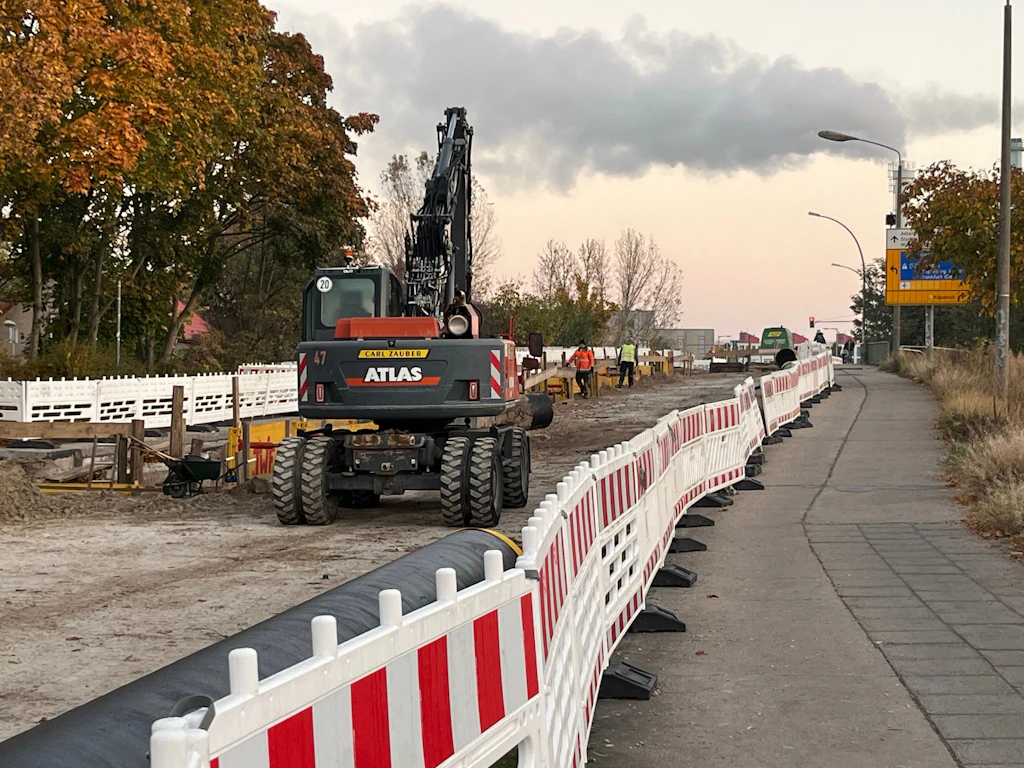 Verkehrs-Chaos in Adlershof: DANN soll die Wegedornbrücke wirklich fertig sein