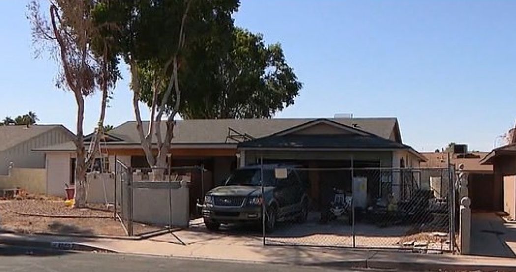 Mann lagert toten Vater in Kühlschrank – um DIESES Haus nicht zu verlieren