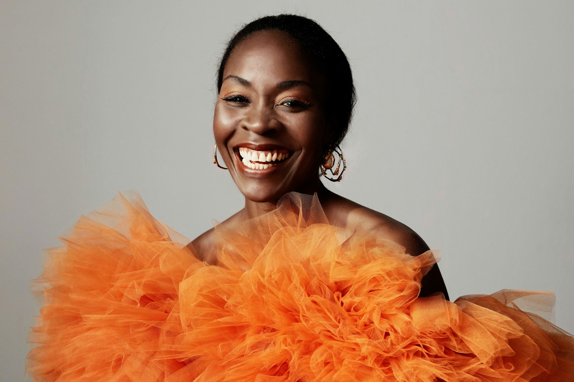 „Ich bin ein Earl-Grey-Snob“, sagt Jeanine De Bique. „Höchstens ein halber Löffel Zucker.“