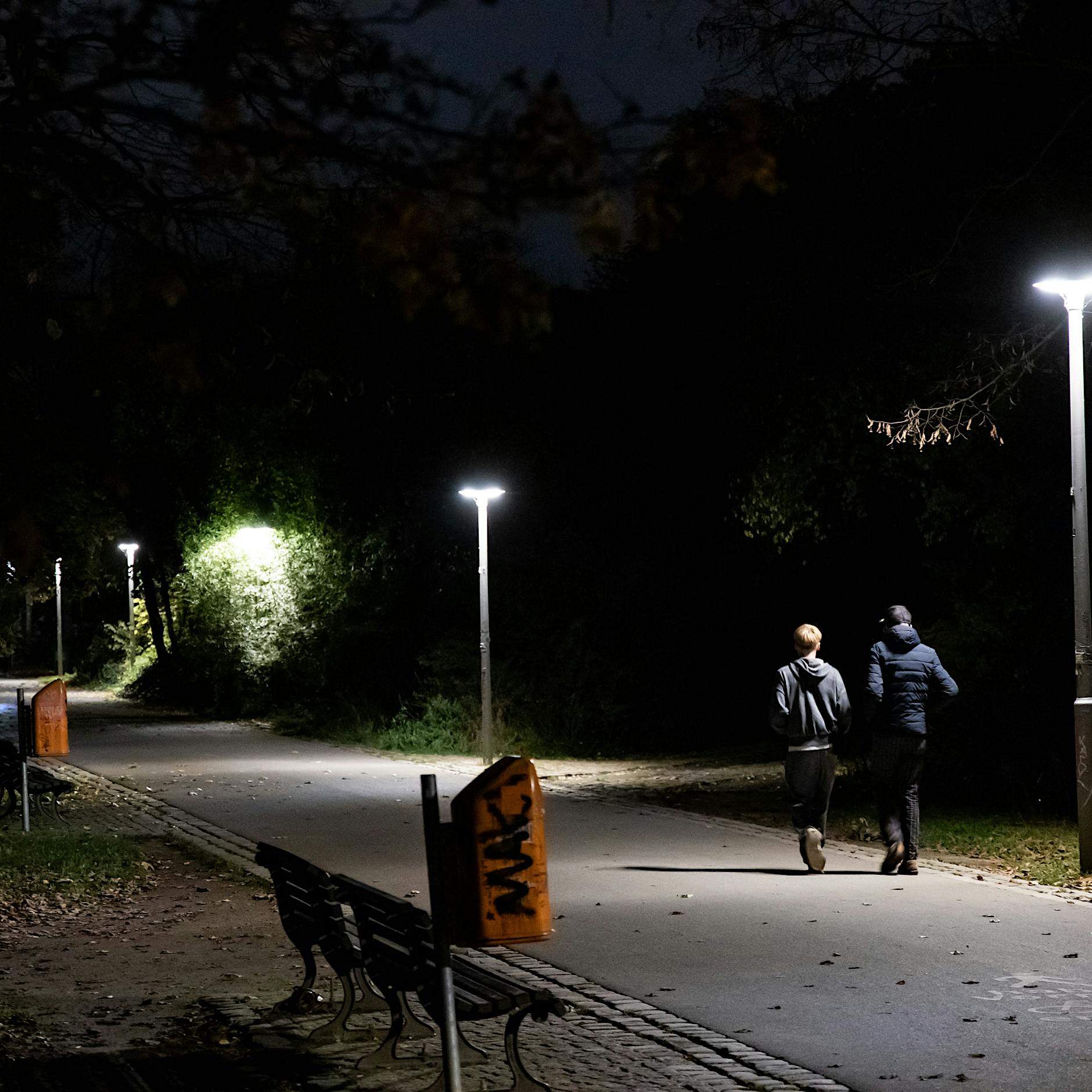 Görli in Berlin-Kreuzberg: Ist der Park im Dunkeln wirklich eine No-go-Area?