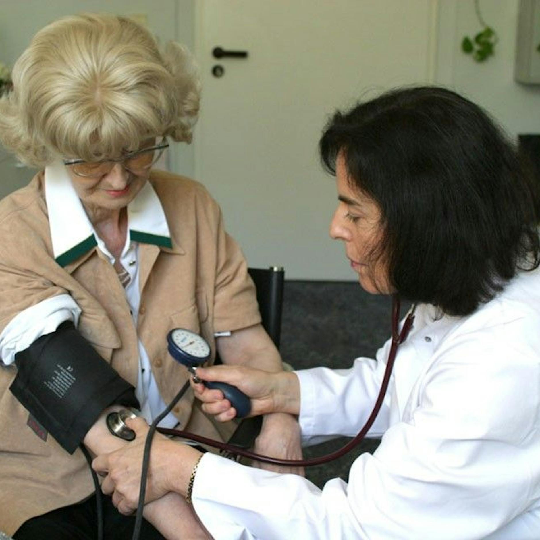 Image - Eine Hausärztin in Sorge: Wie Amazon & Co. die ärztliche Versorgung verdrängen wollen