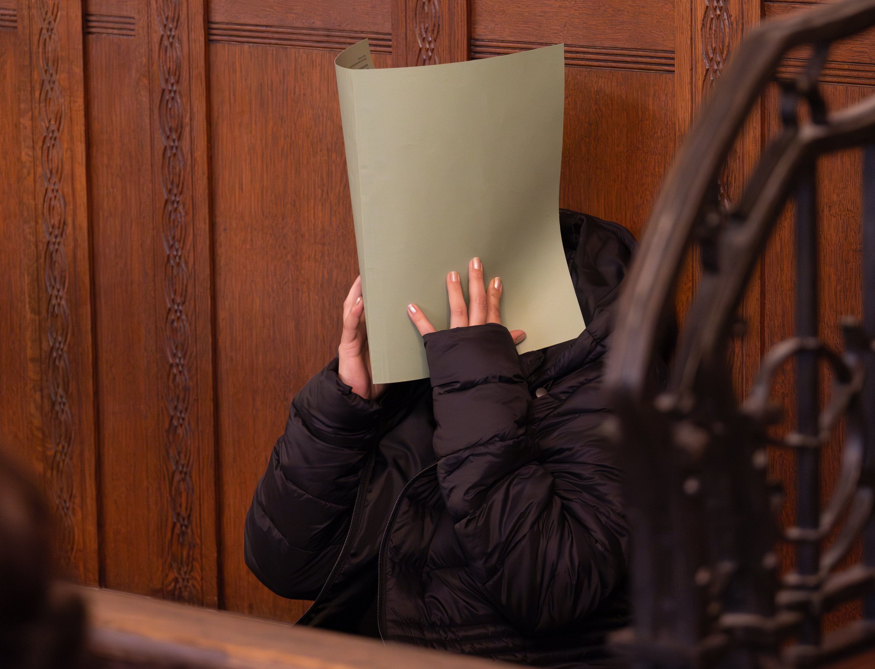 Image - Berlin-Treptow: Kind in Katzenbox aus Fenster geworfen – Mutter schweigt vor Gericht