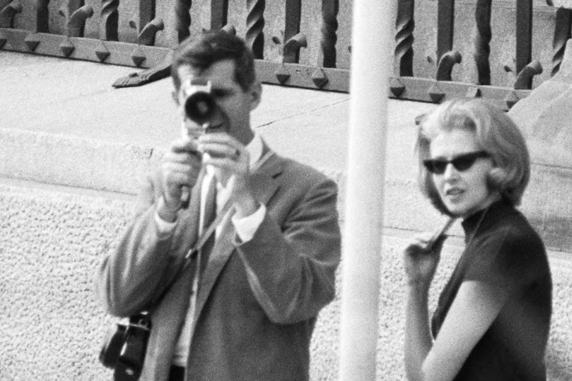 Archiv-Foto: „Schuss/Gegenschuss“, Clara-Zetkin-Straße/Reichstag, Frühsommer 1966 (Ausschnitt)<em></em>