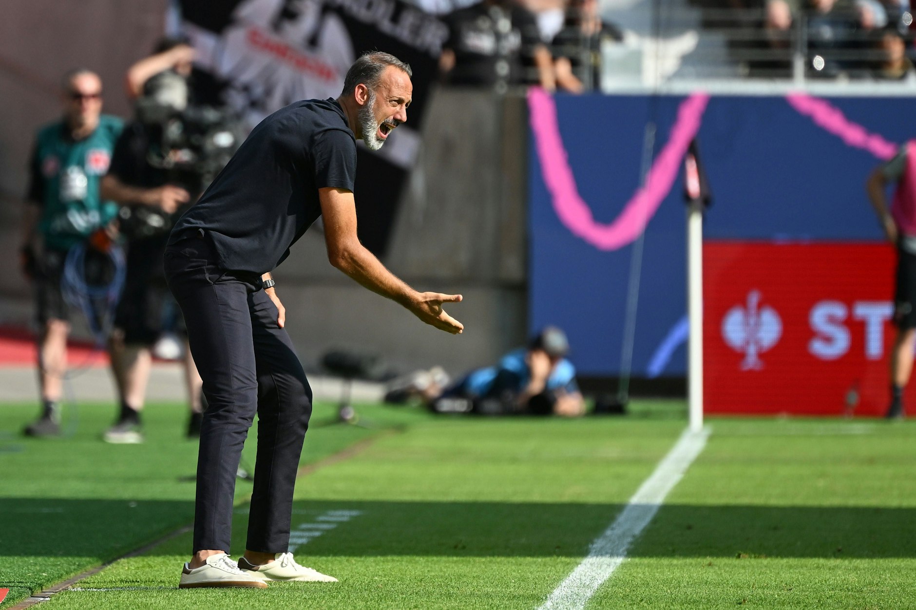 TSG Trainer Pellegrino Matarazzo (46) is present in Hoffenheim for discussion. Ex-Union coach Urs Fischer (58) was traded as successor.