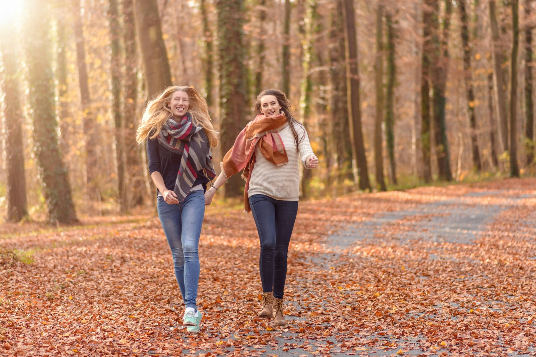 Ihr Horoskop für das Wochenende rät zu Ruhe und Entspannung. Gönnen Sie sich Zeit für sich selbst und genießen Sie die kleinen Freuden des Lebens.